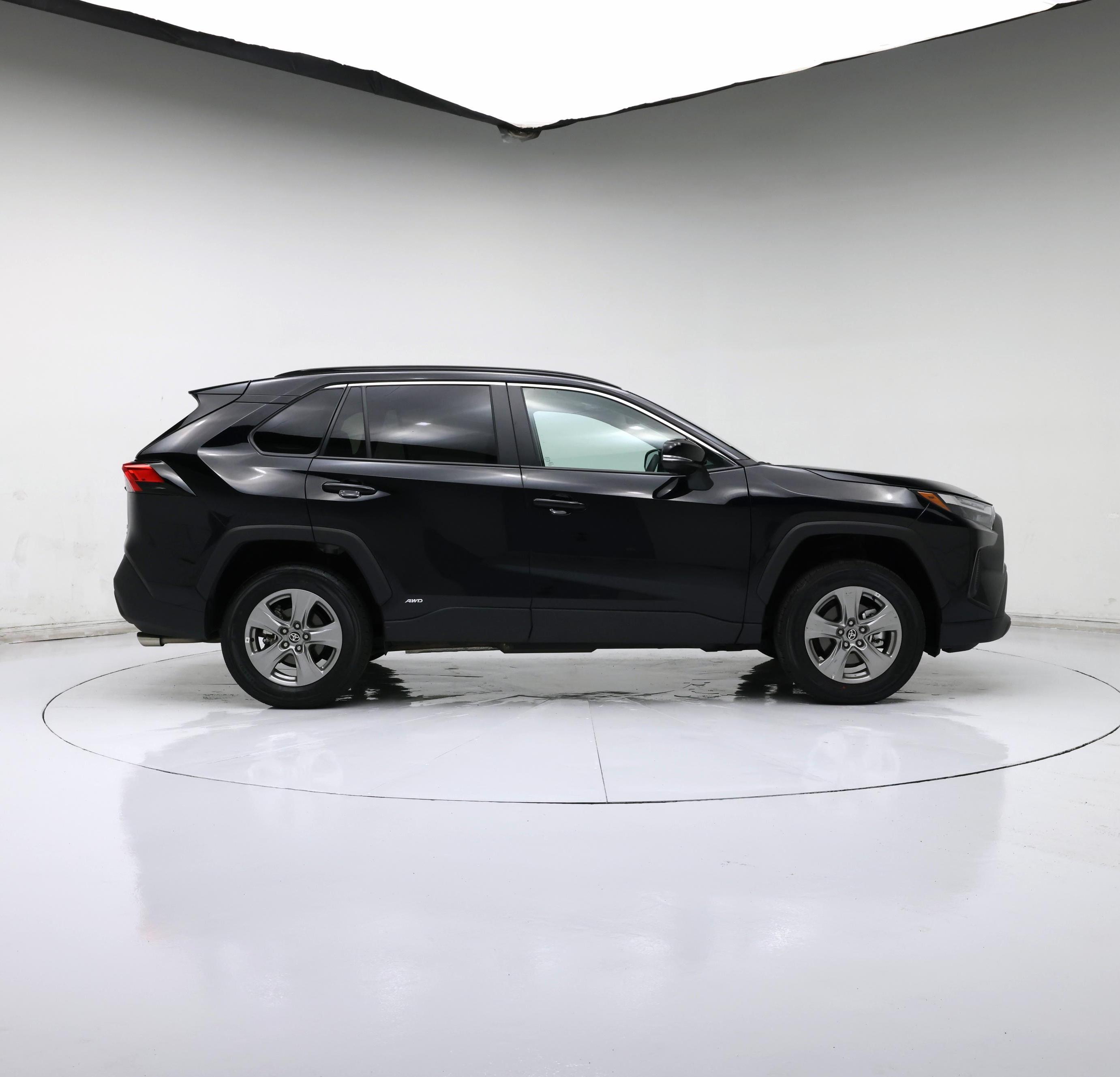 Thumbnail: 2025 Toyota RAV4 - 7