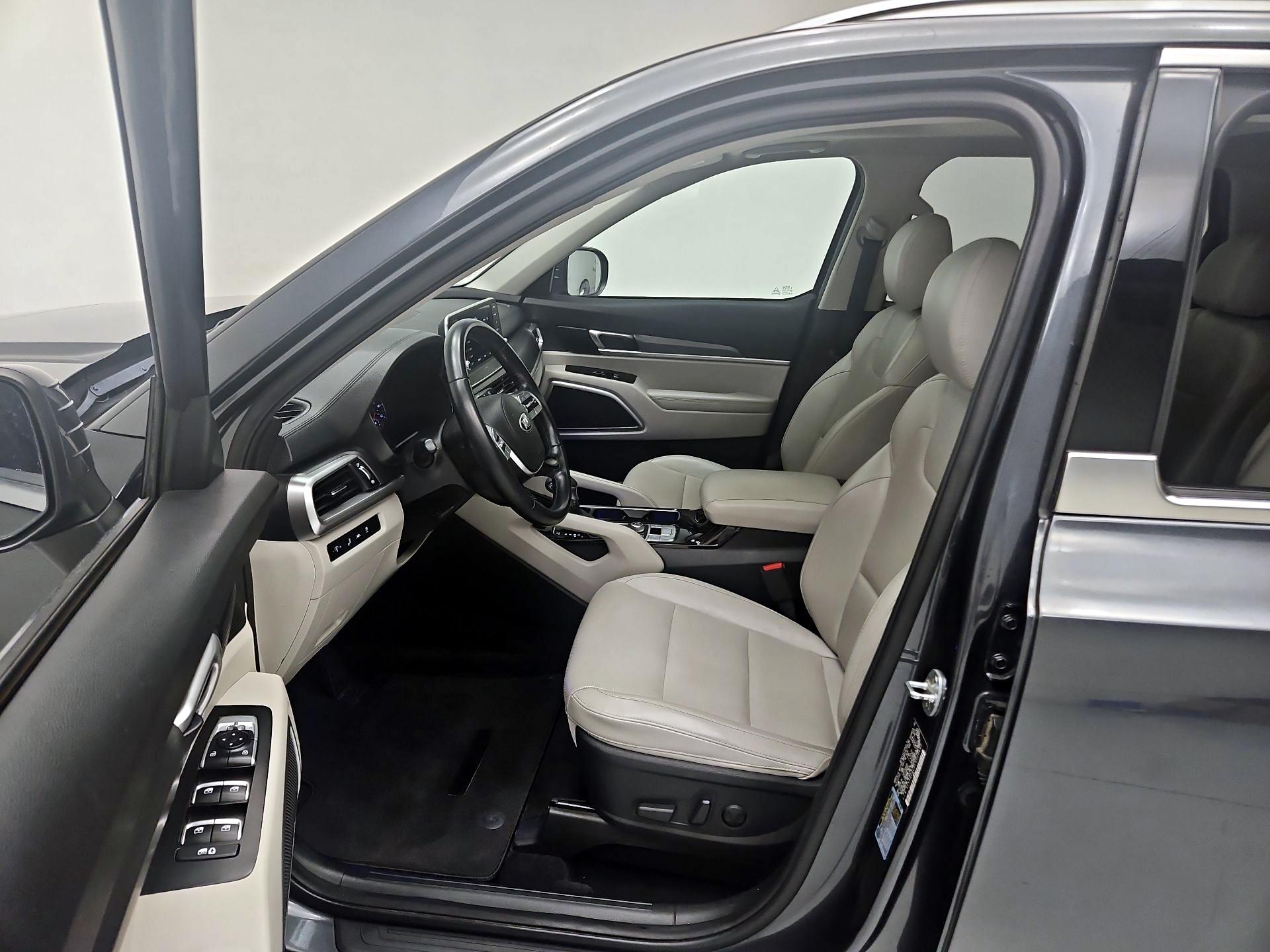 Thumbnail: 2020 Kia Telluride - 11