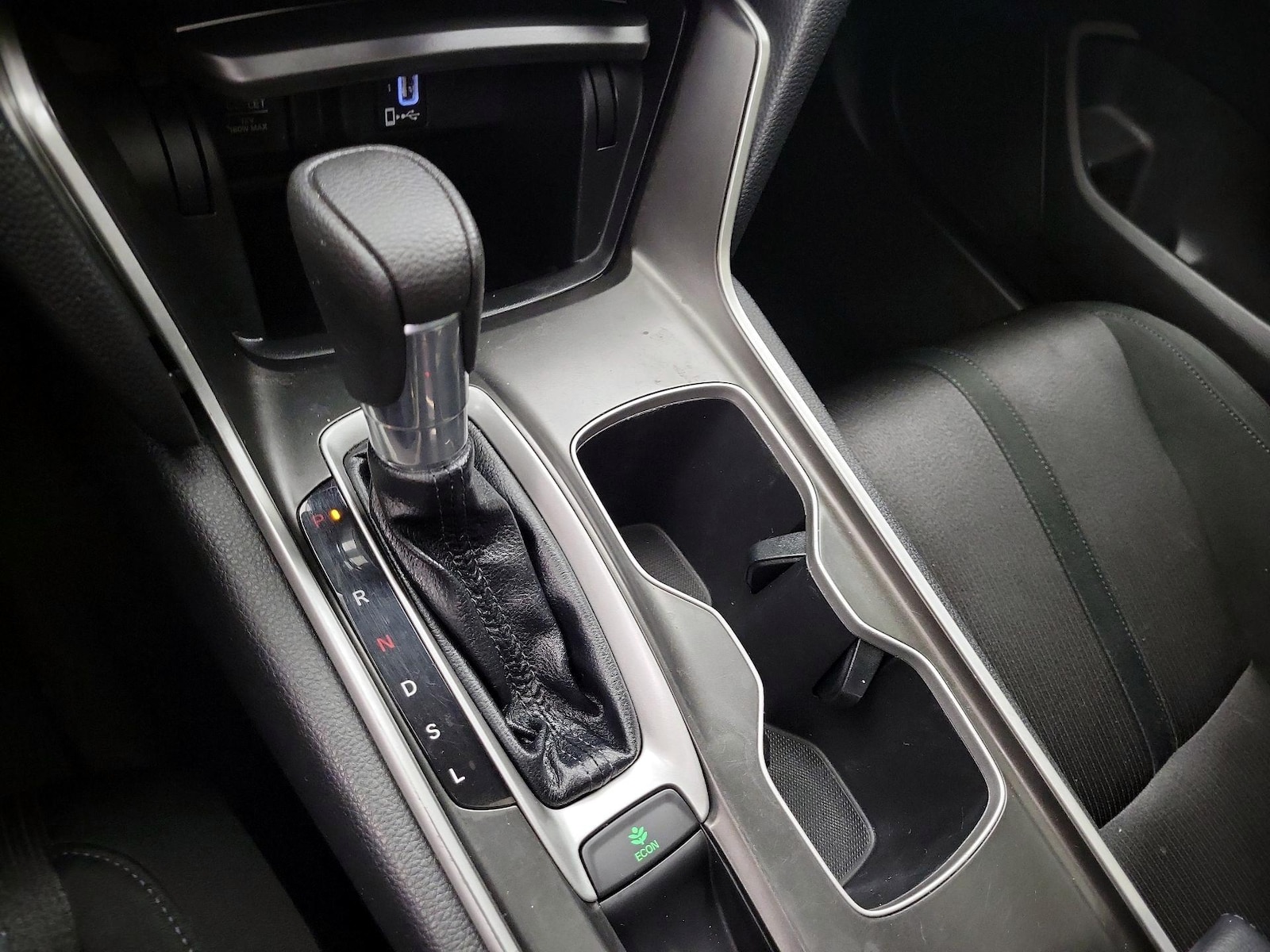 2018 Honda Accord EX - Photo 18