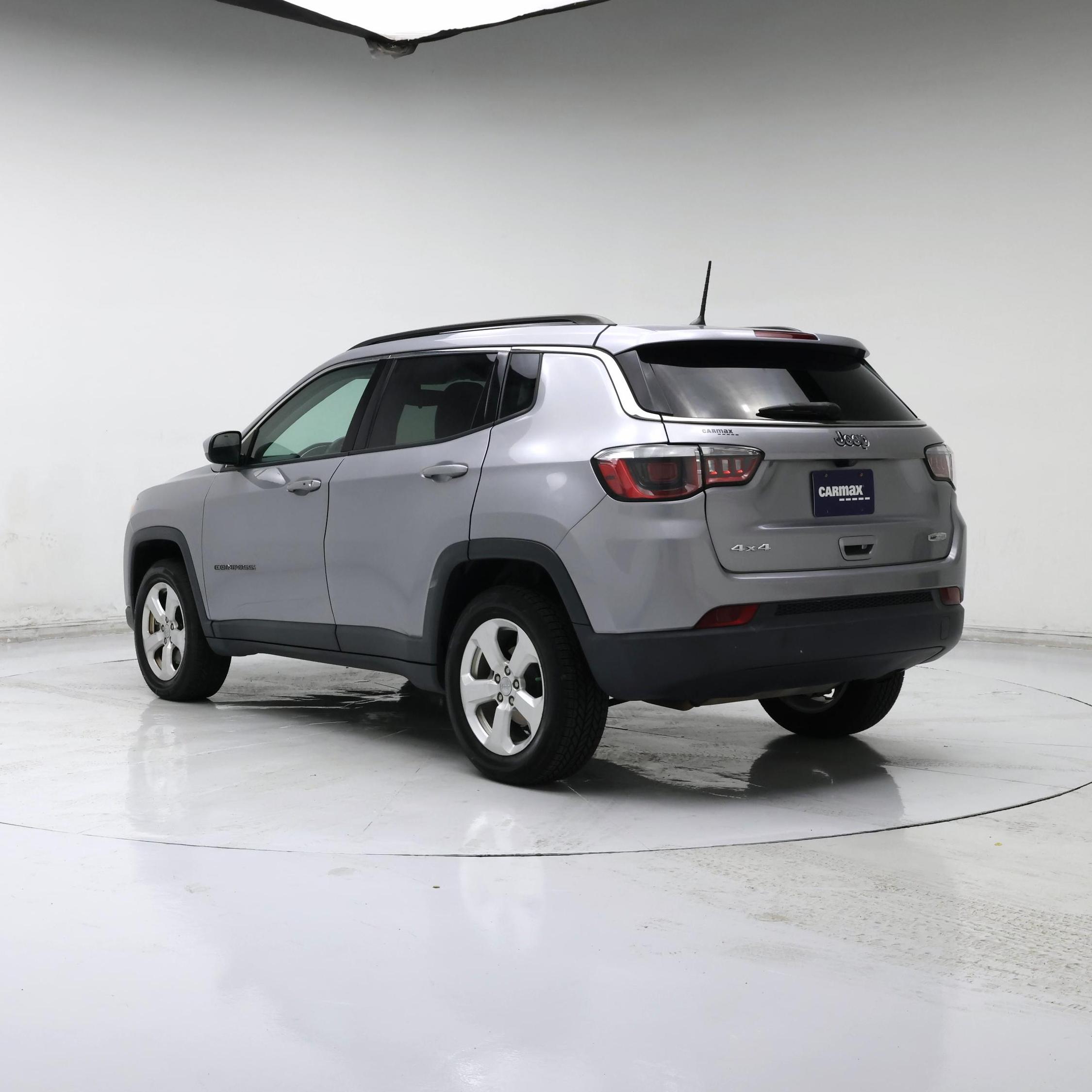 Thumbnail: 2017 Jeep Compass - 2