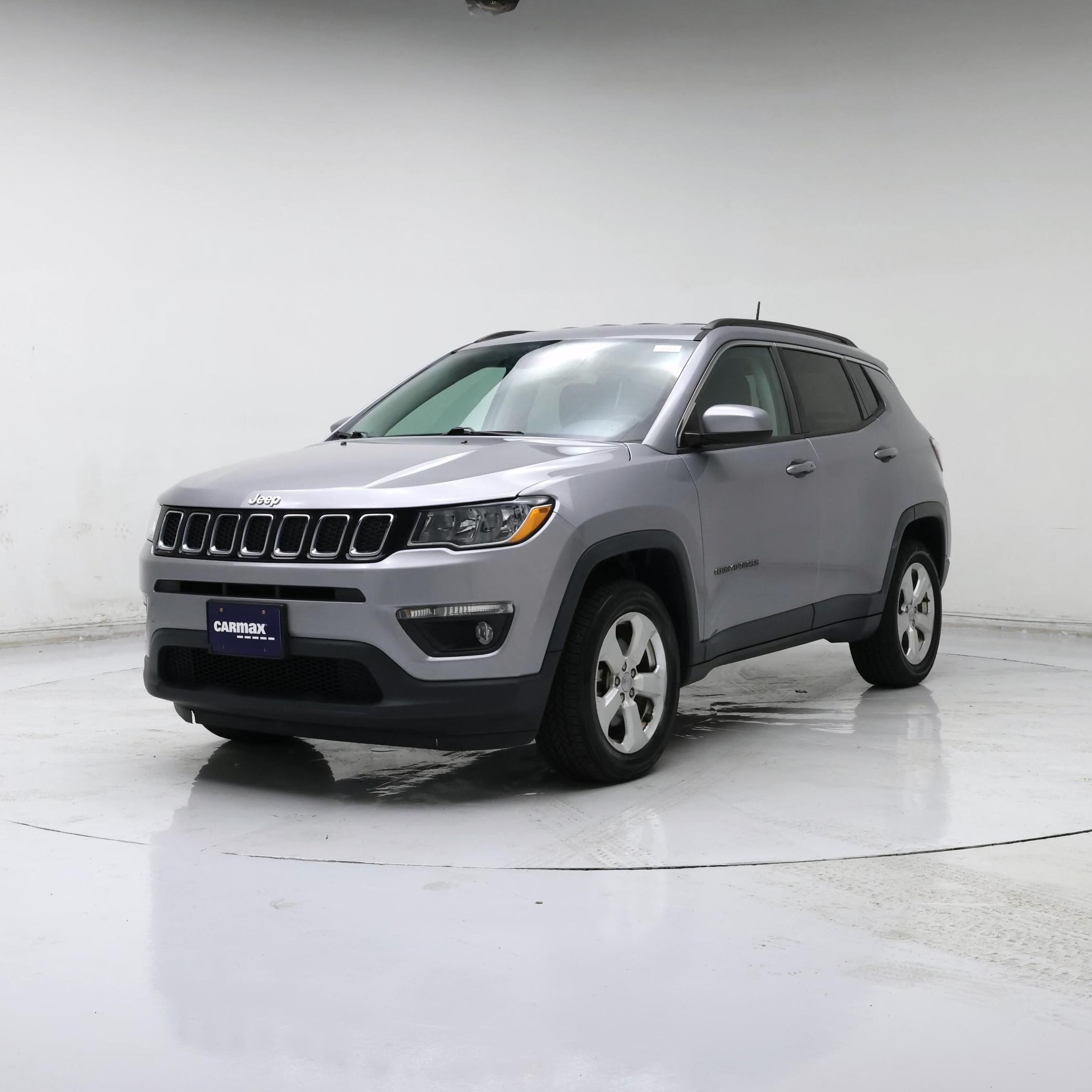 Thumbnail: 2017 Jeep Compass - 4