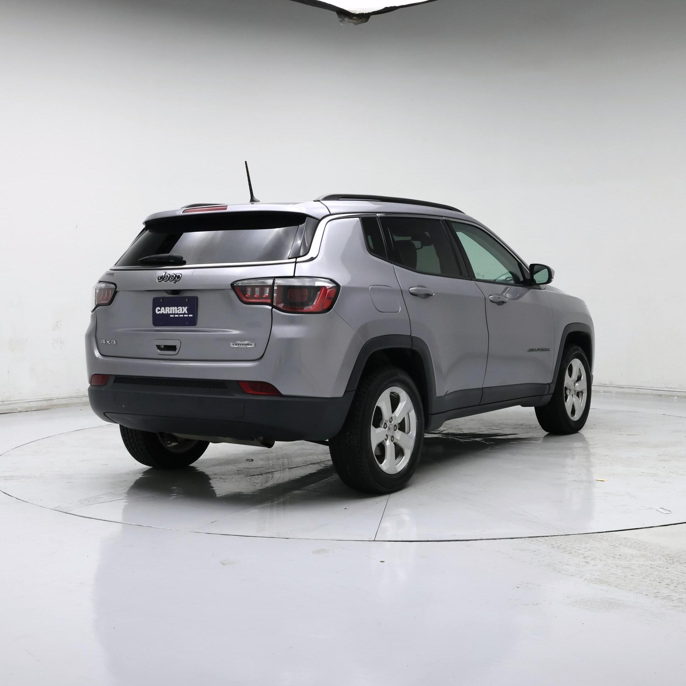 Thumbnail: 2017 Jeep Compass - 8