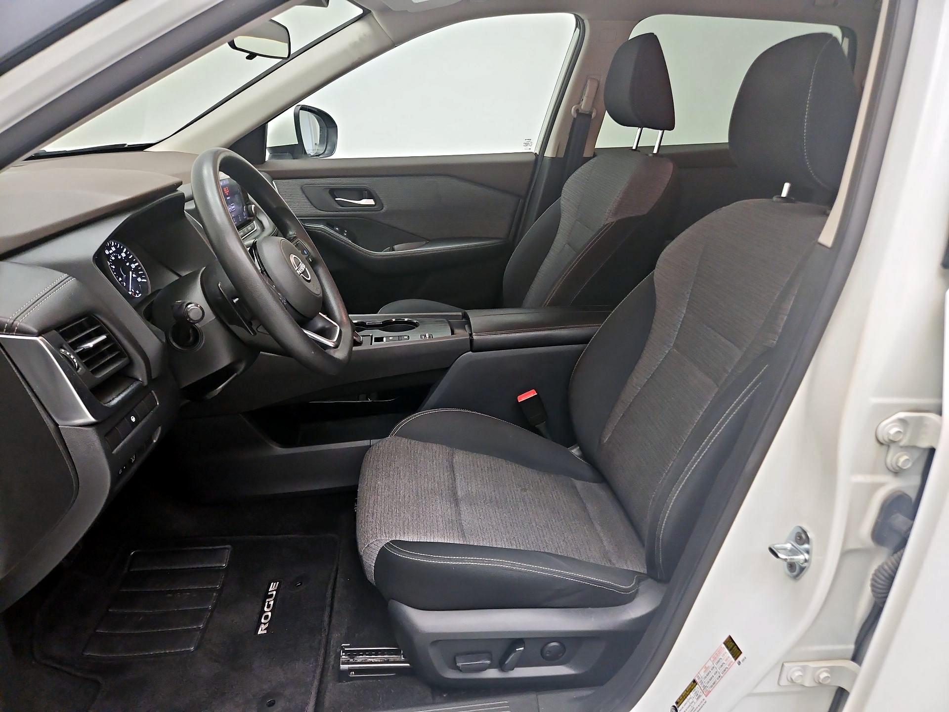 Thumbnail: 2023 Nissan Rogue - 11