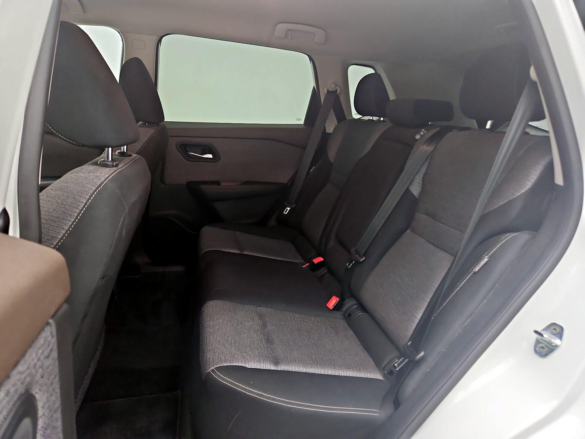 Thumbnail: 2023 Nissan Rogue - 19