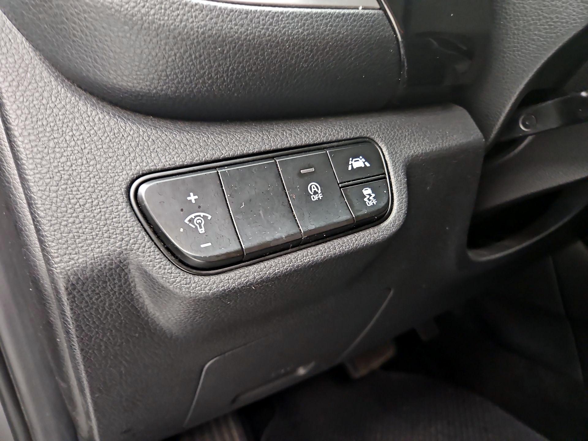 Thumbnail: 2021 Kia Seltos - 13