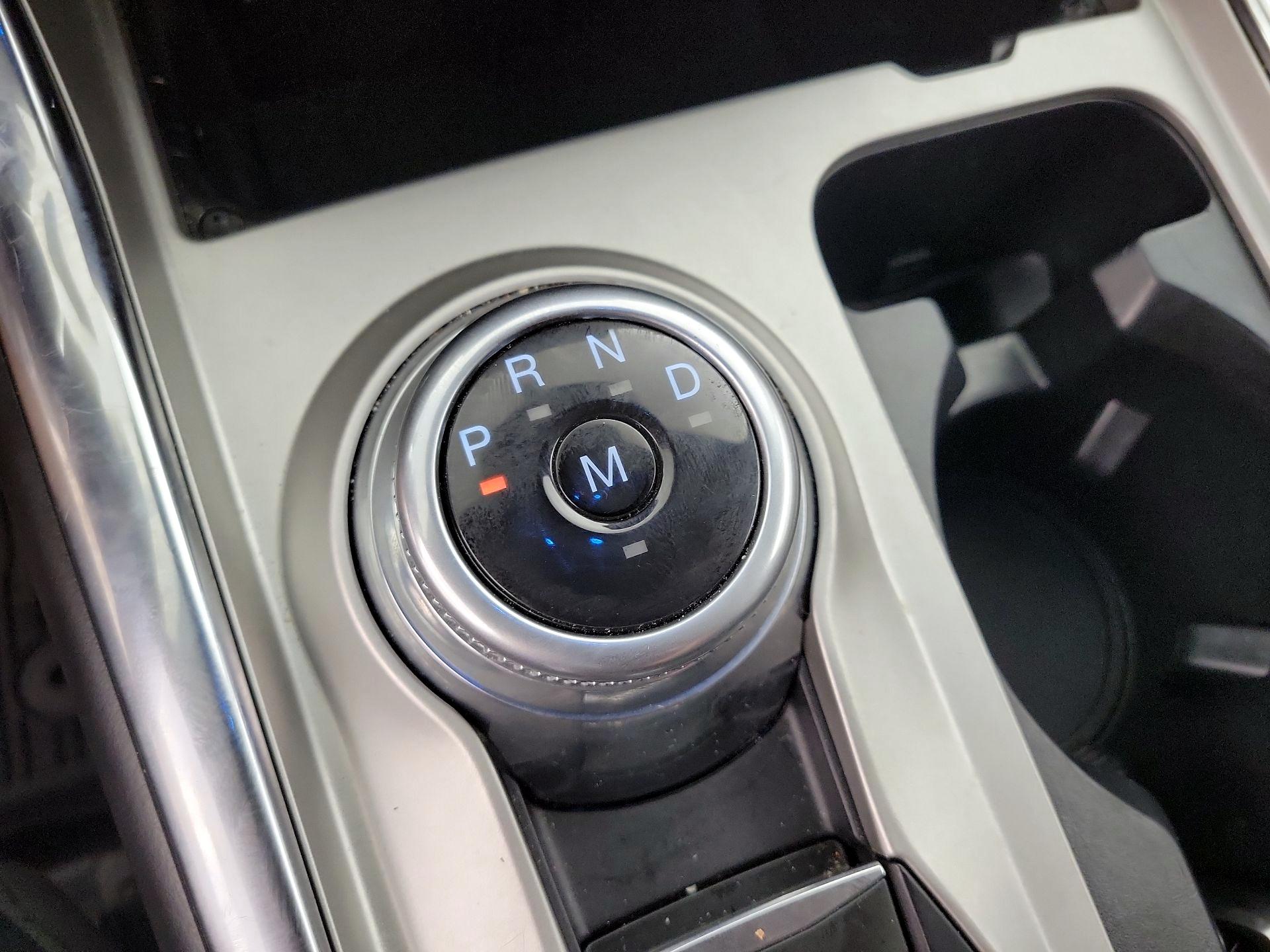 Thumbnail: 2021 Ford Explorer - 18