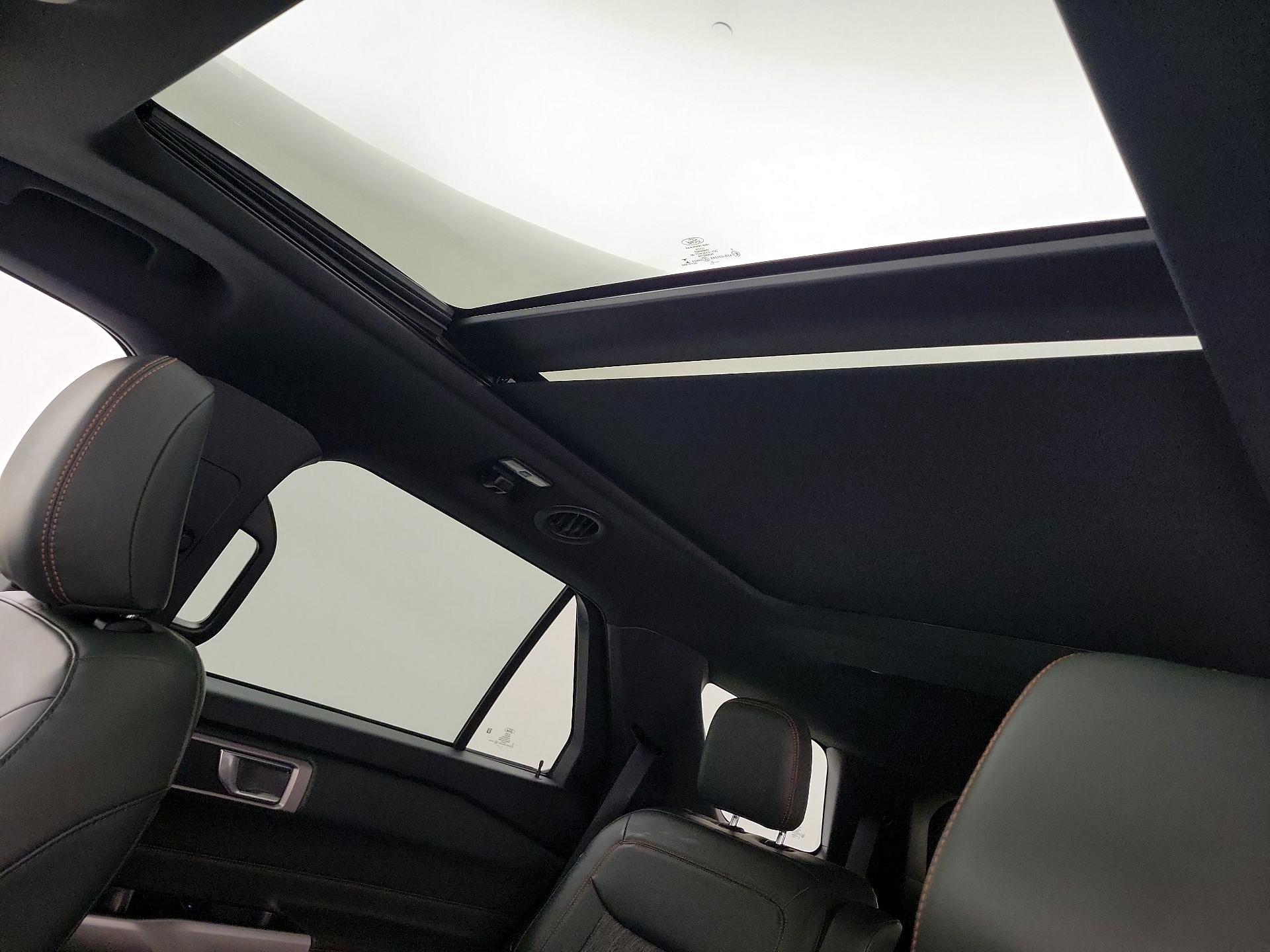 Thumbnail: 2021 Ford Explorer - 20