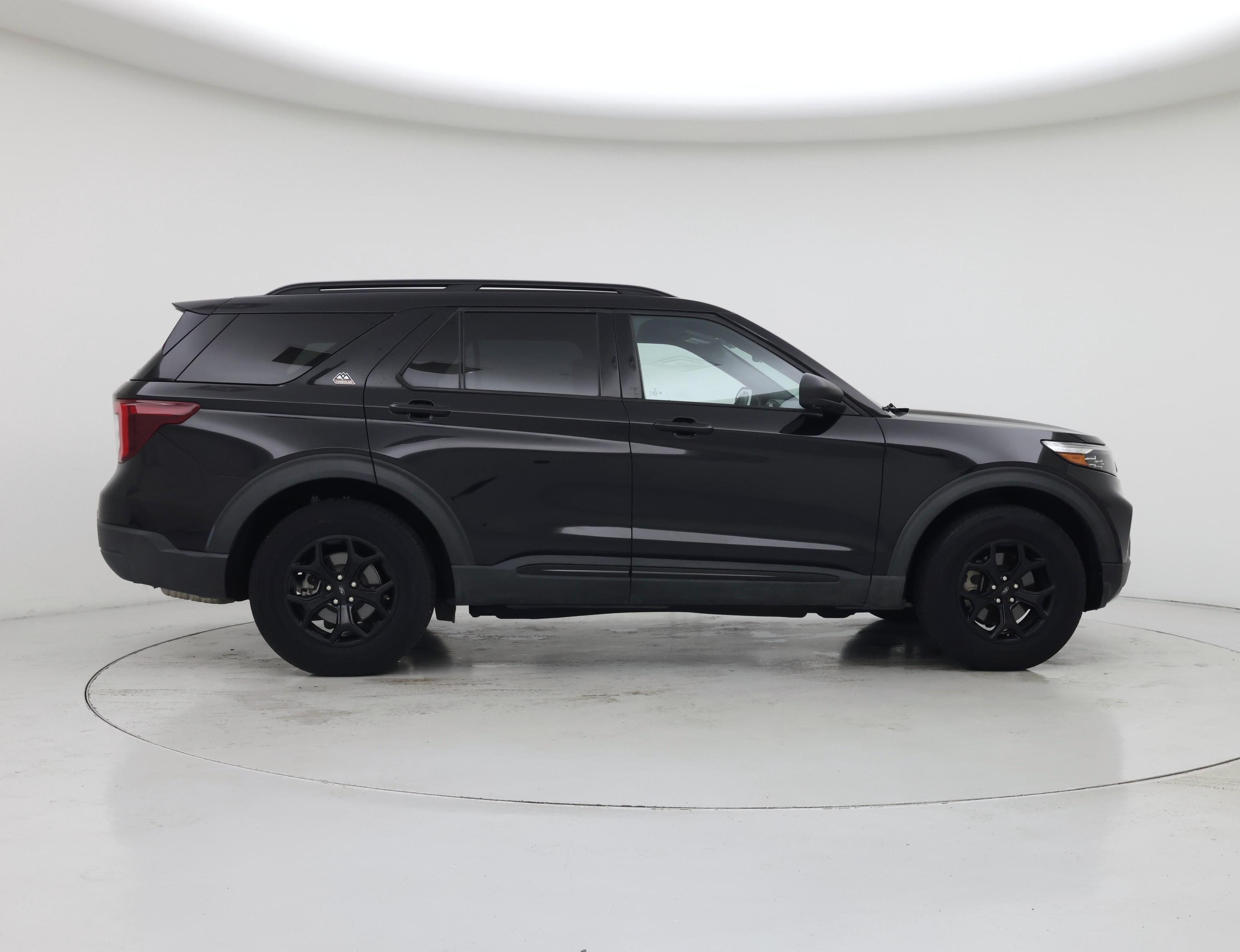 Thumbnail: 2021 Ford Explorer - 7