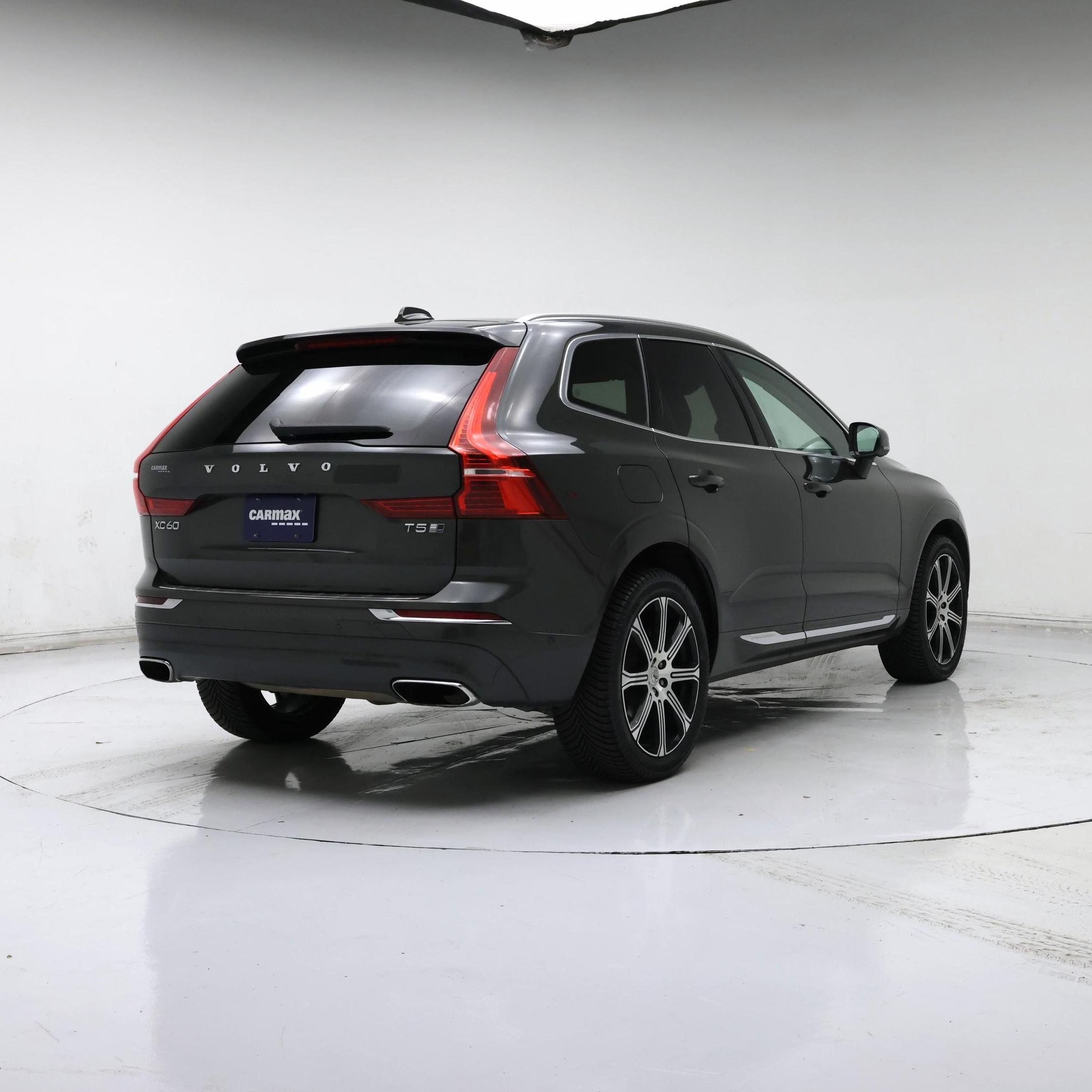 Thumbnail: 2020 Volvo XC60 - 8