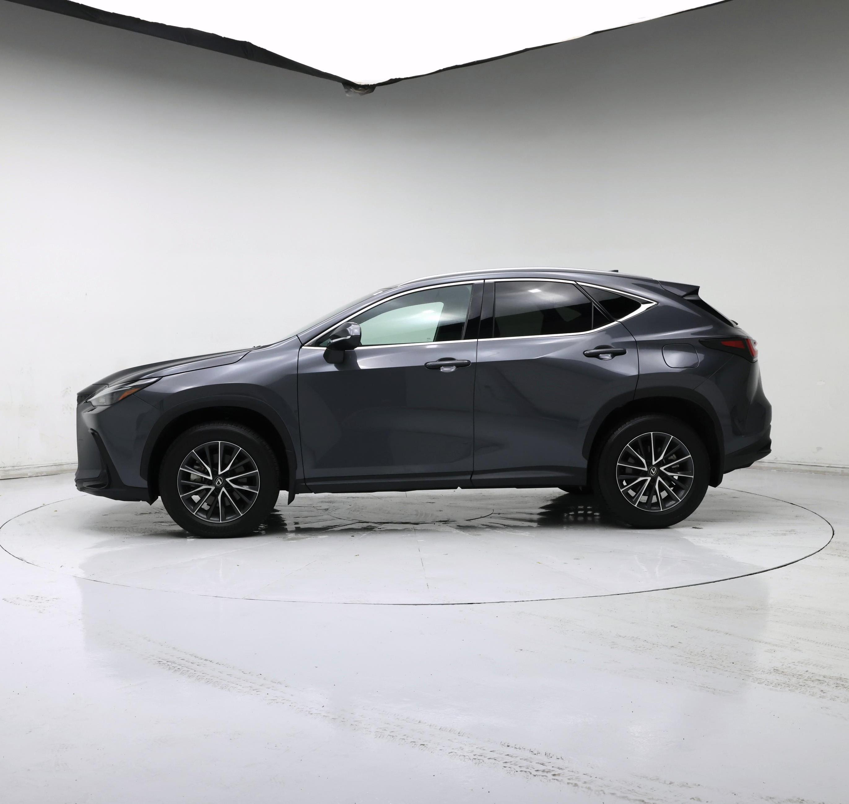 Thumbnail: 2024 Lexus NX - 3