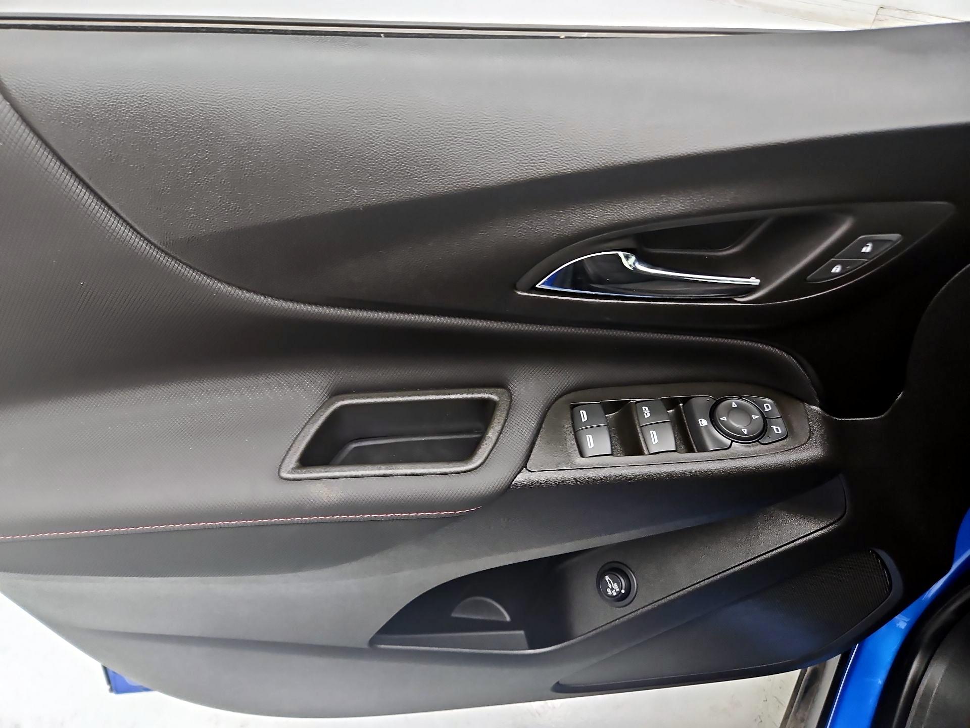 Thumbnail: 2024 Chevrolet Equinox - 12