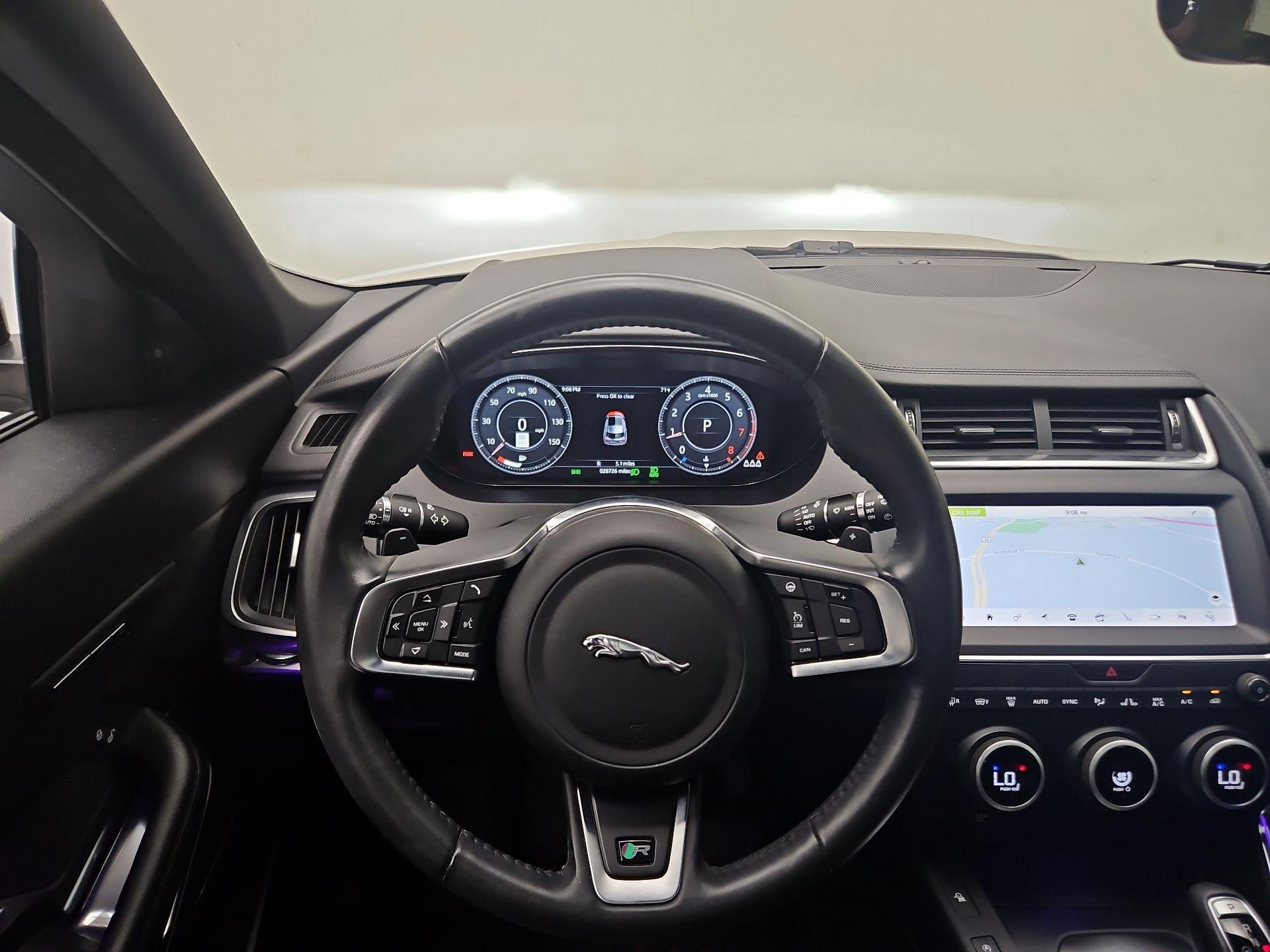 Thumbnail: 2020 Jaguar E-Pace - 10