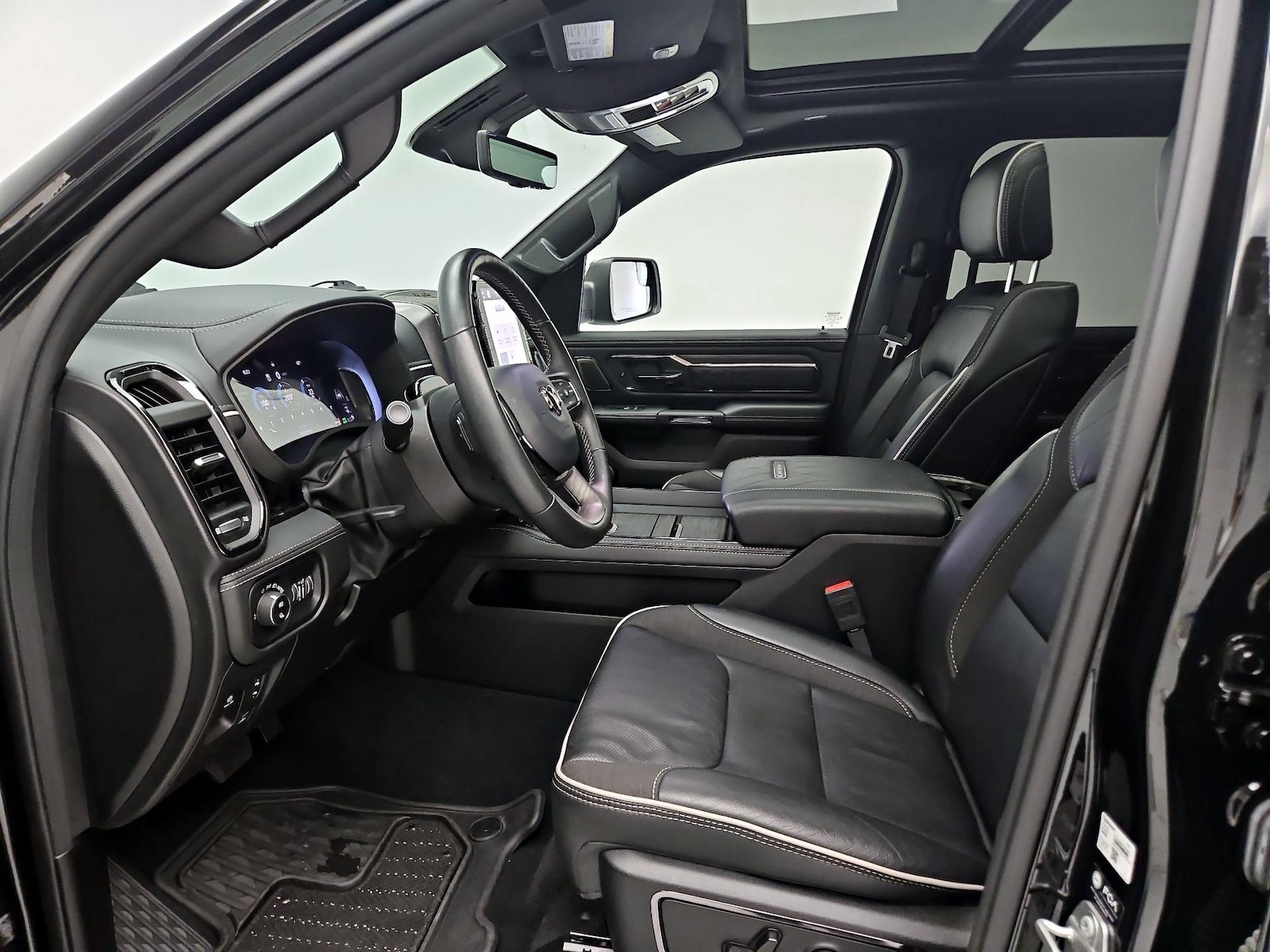 2025 RAM Ram 1500 Pickup Limited - Photo 12