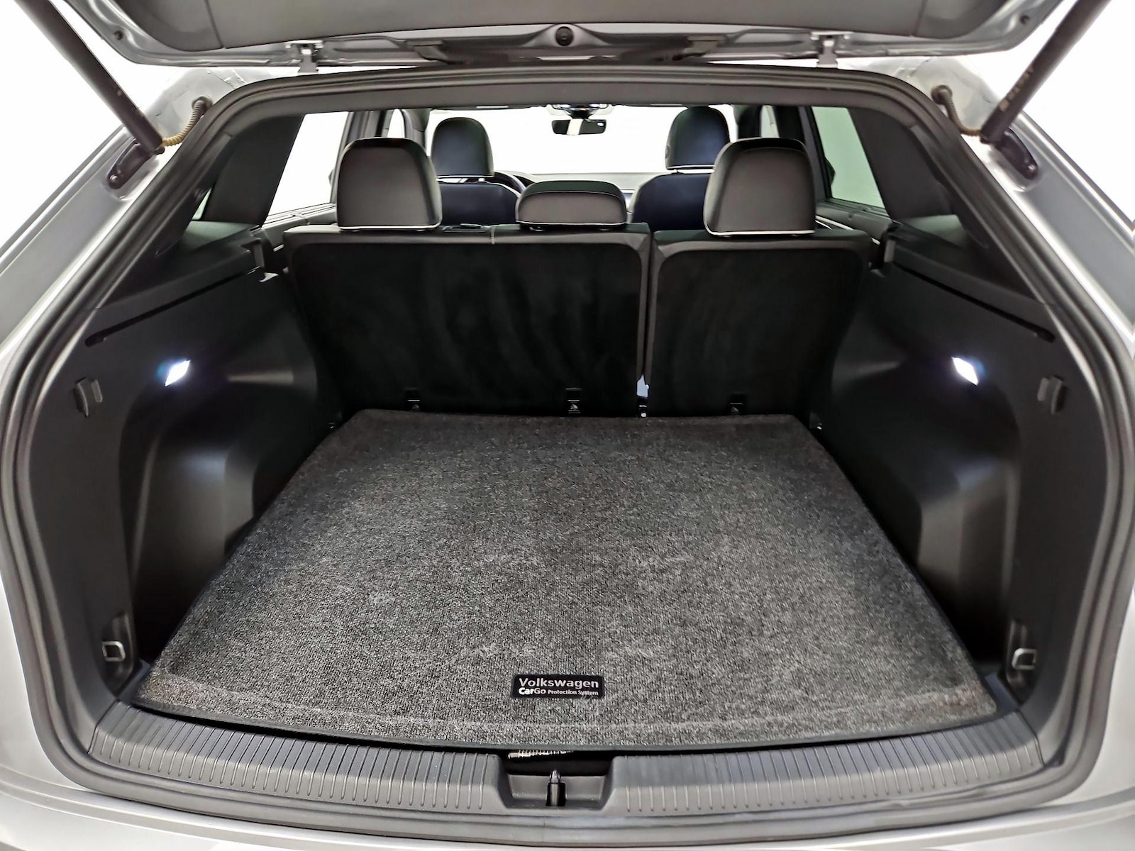 2024 Volkswagen Atlas Cross Sport SEL Premium R-LINE - Photo 23