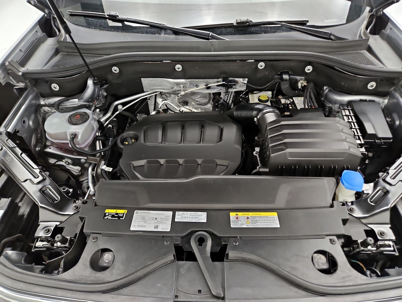 2024 Volkswagen Atlas Cross Sport SEL Premium R-LINE - Photo 25