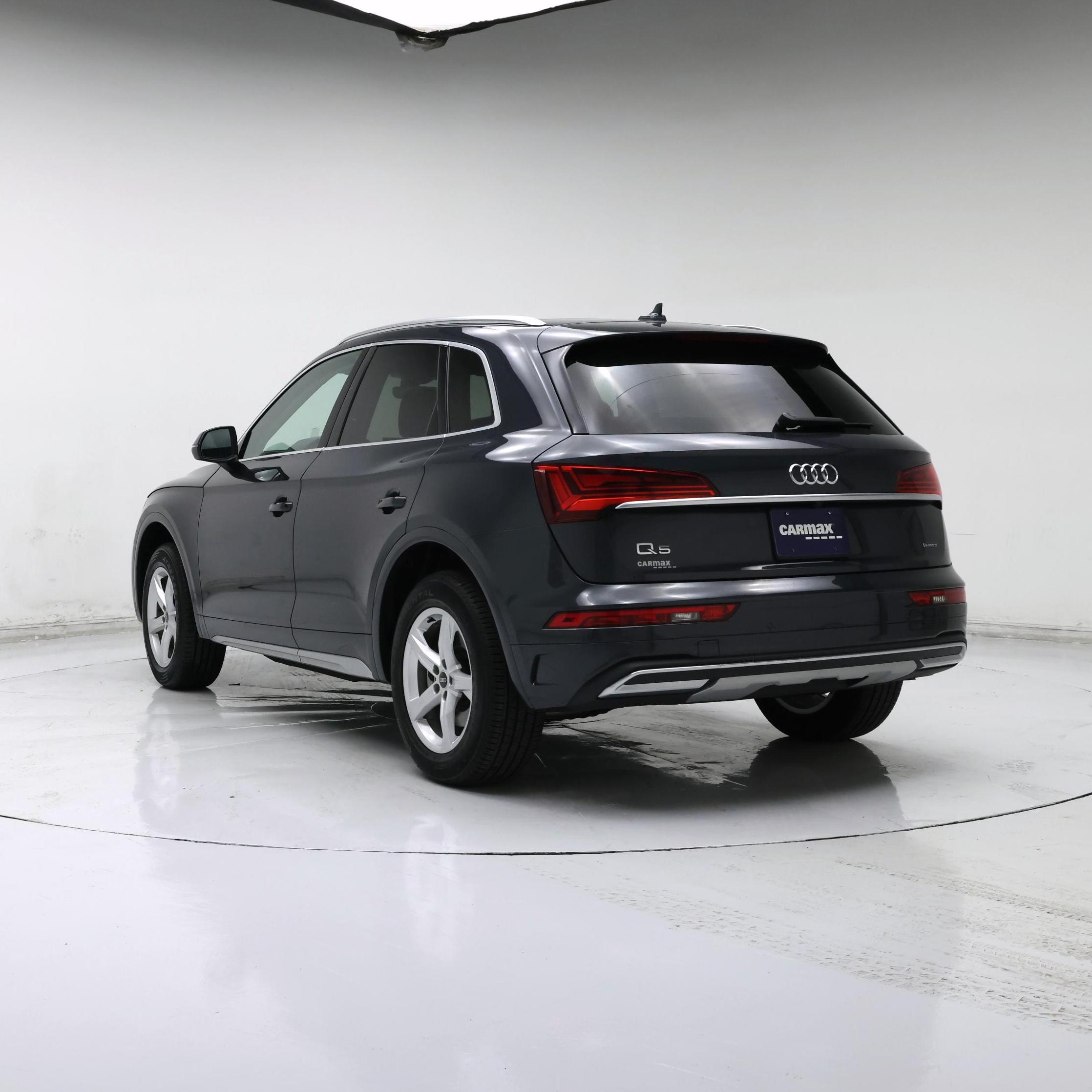 Thumbnail: 2023 Audi Q5 - 2