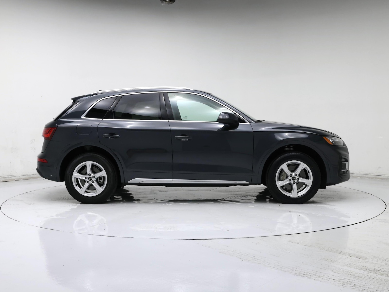 2023 Audi Q5 Premium - Photo 8