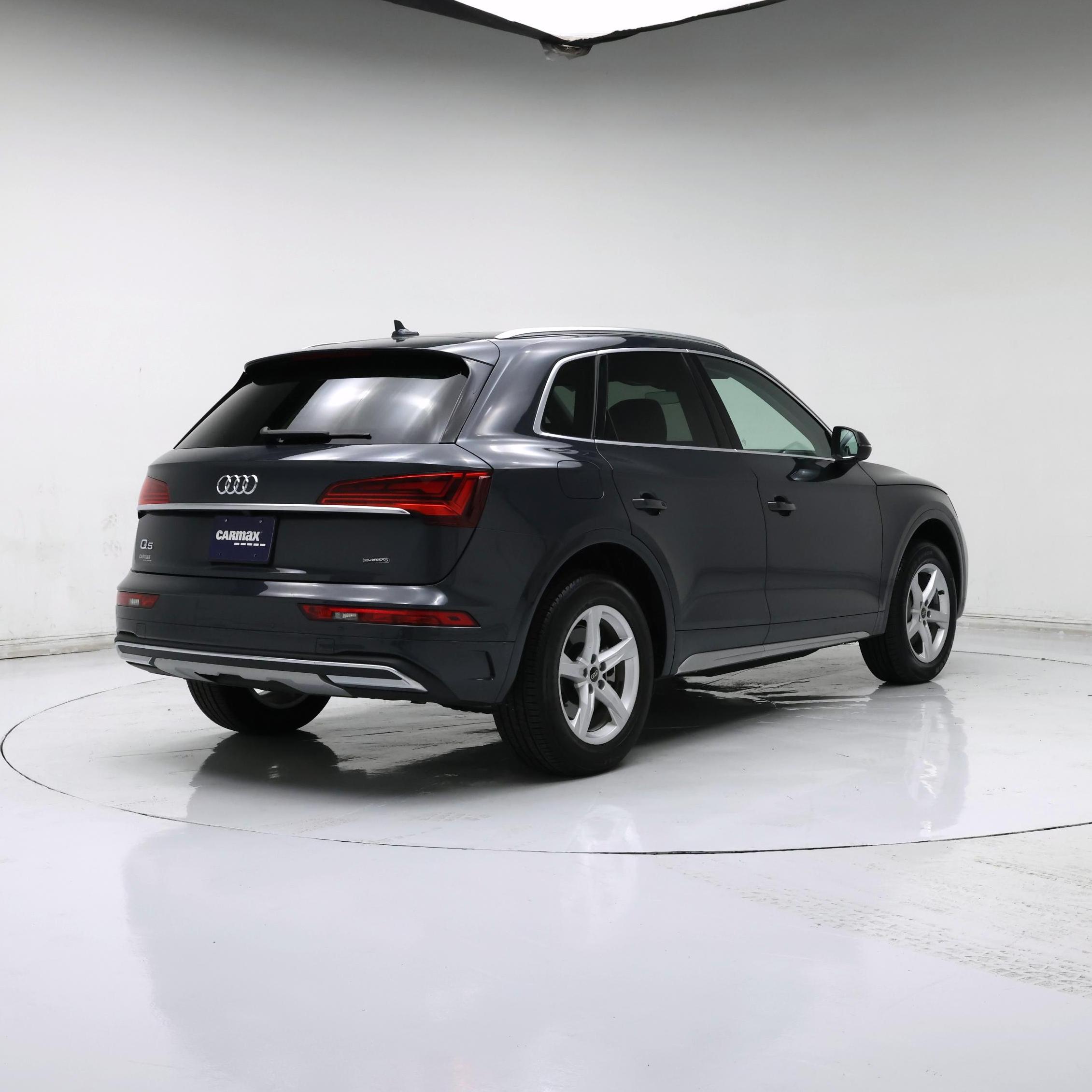 Thumbnail: 2023 Audi Q5 - 8