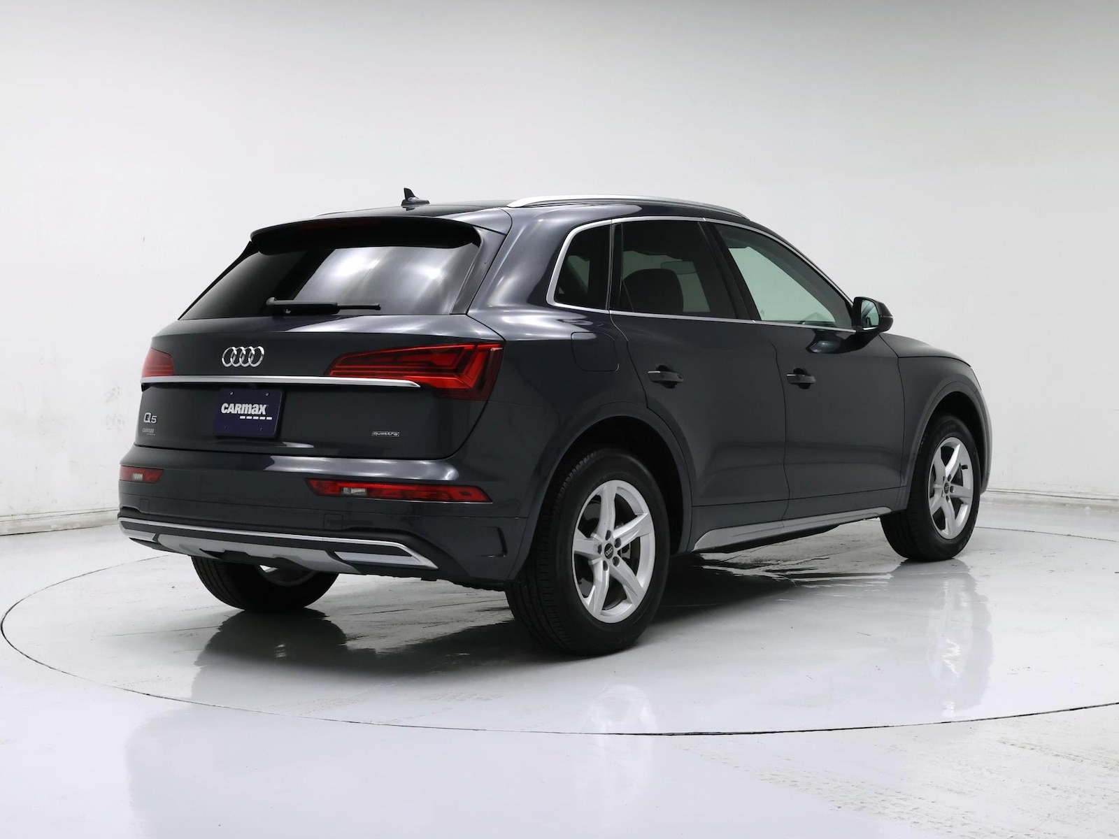 2023 Audi Q5 Premium - Photo 9