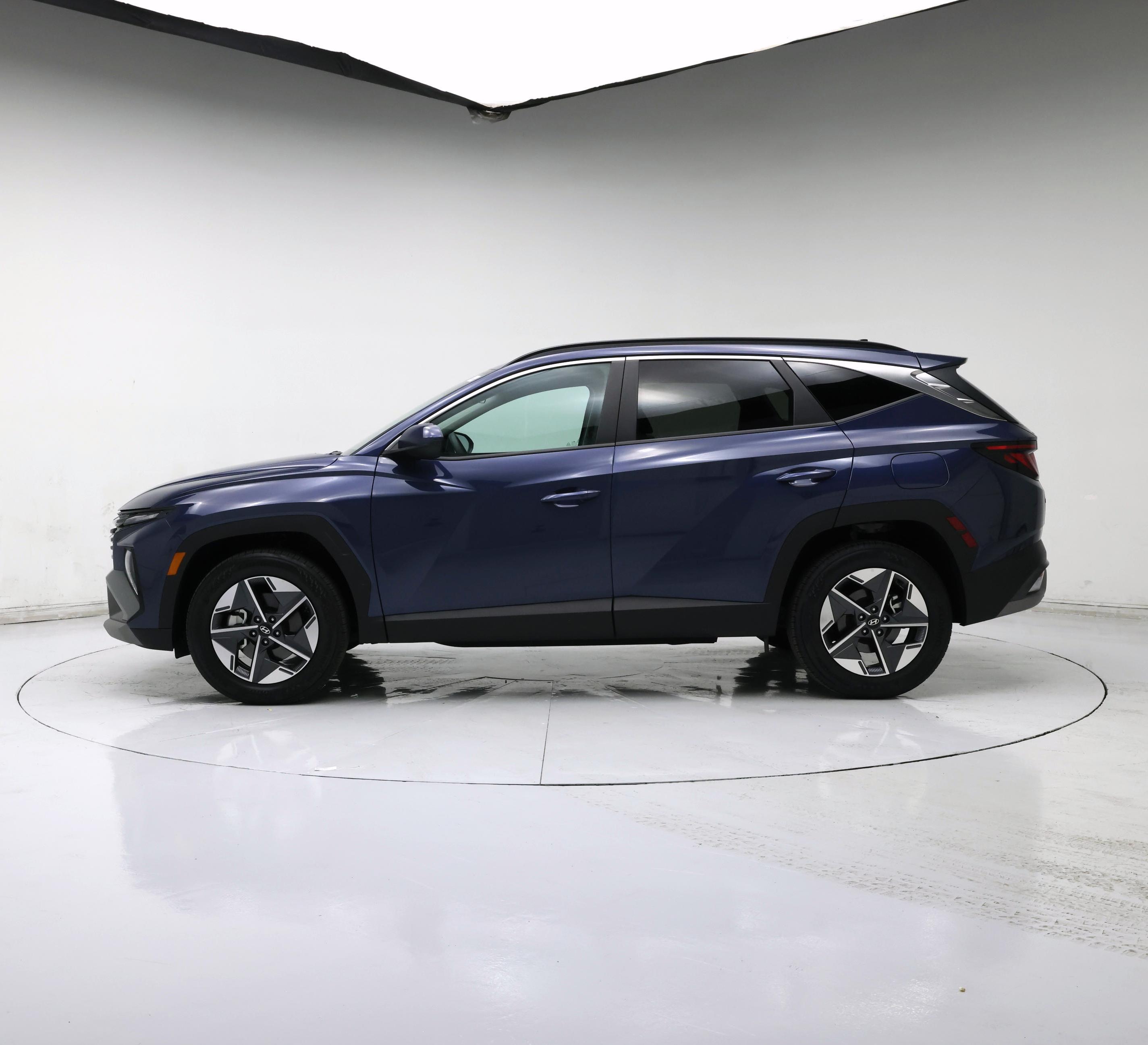 Thumbnail: 2026 Hyundai Tucson - 3