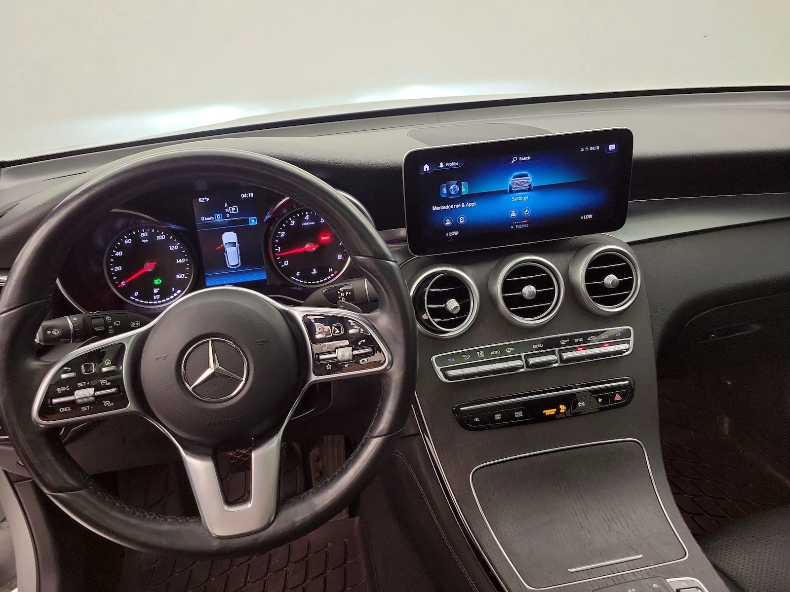 2020 Mercedes-Benz GLC GLC300 - Photo 10