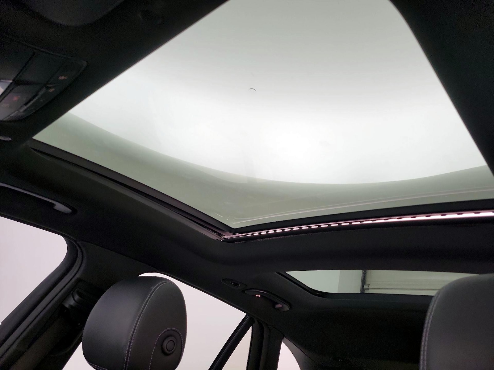2020 Mercedes-Benz GLC GLC300 - Photo 20