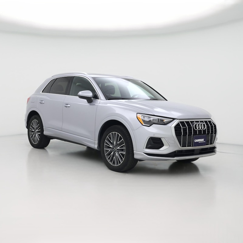 2022 Audi Q3 Premium