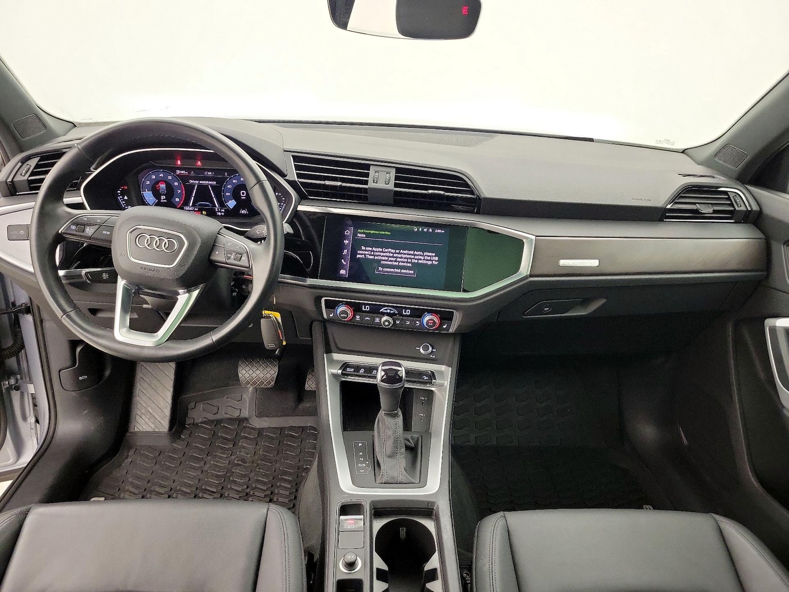 Apple CarPlay® & Android Auto™
