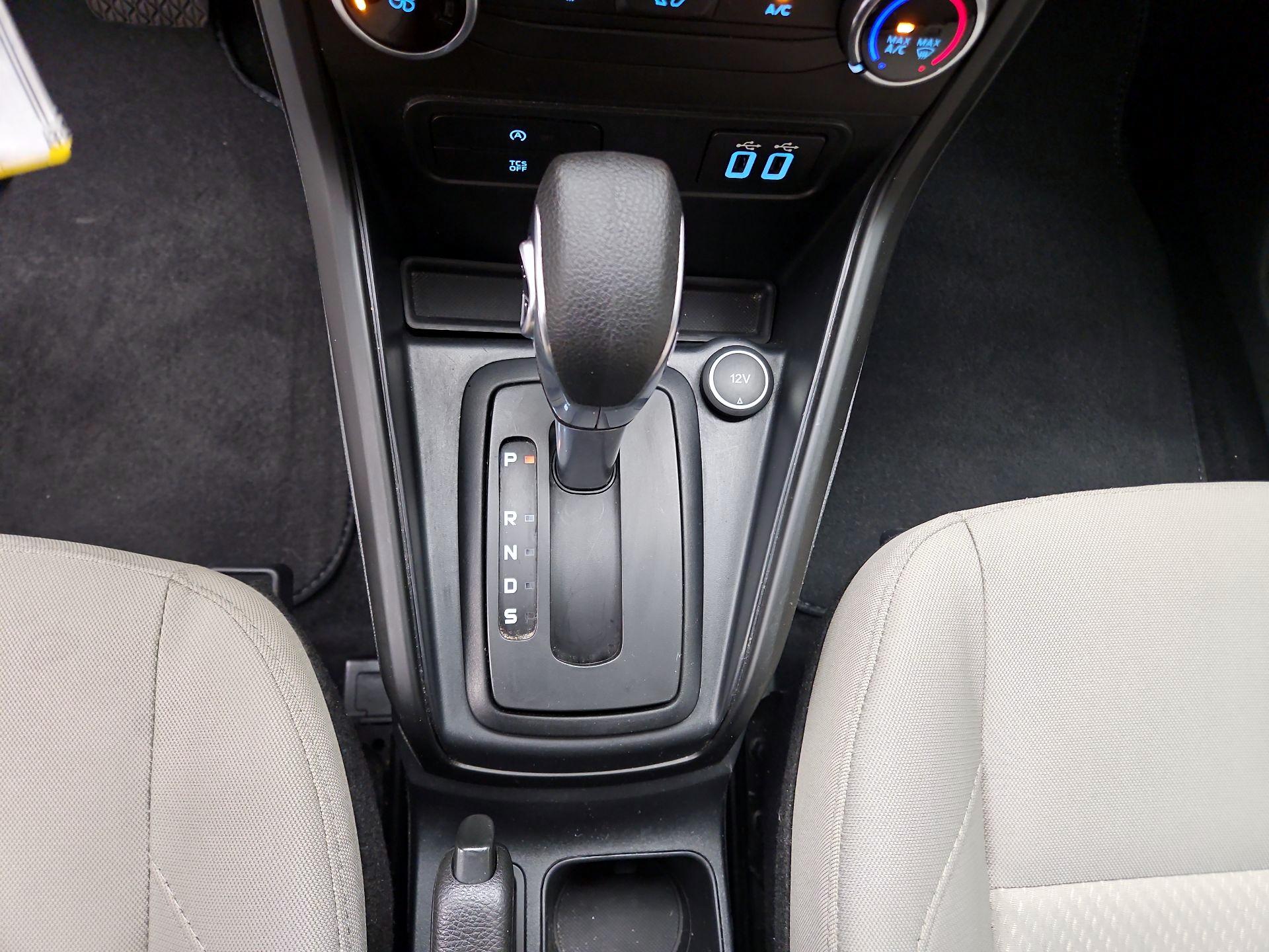 Thumbnail: 2021 Ford EcoSport - 17