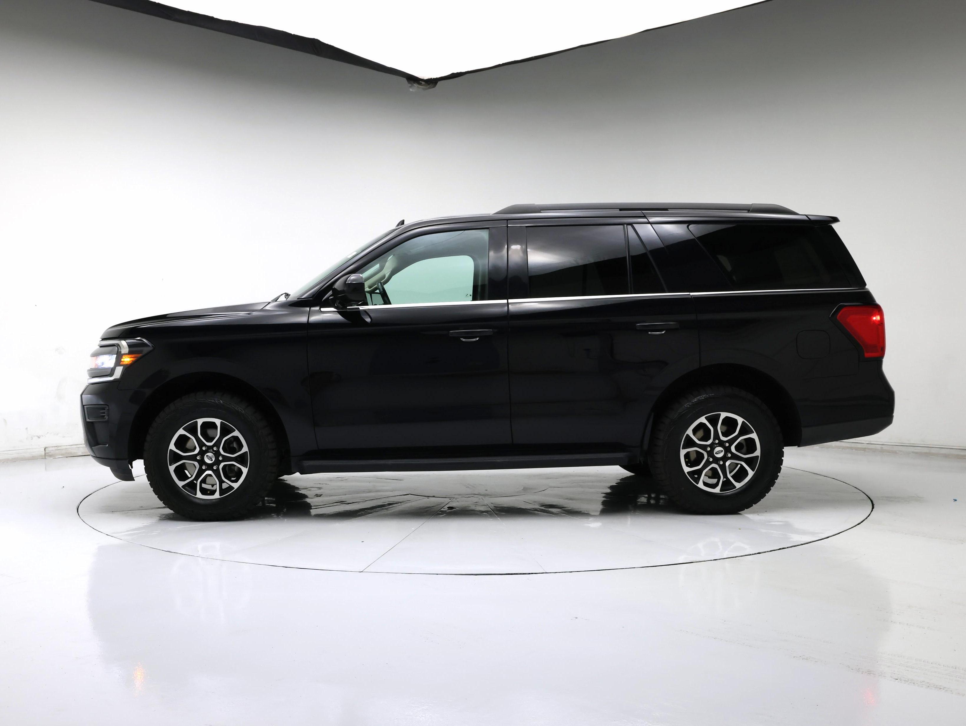 Thumbnail: 2024 Ford Expedition - 3