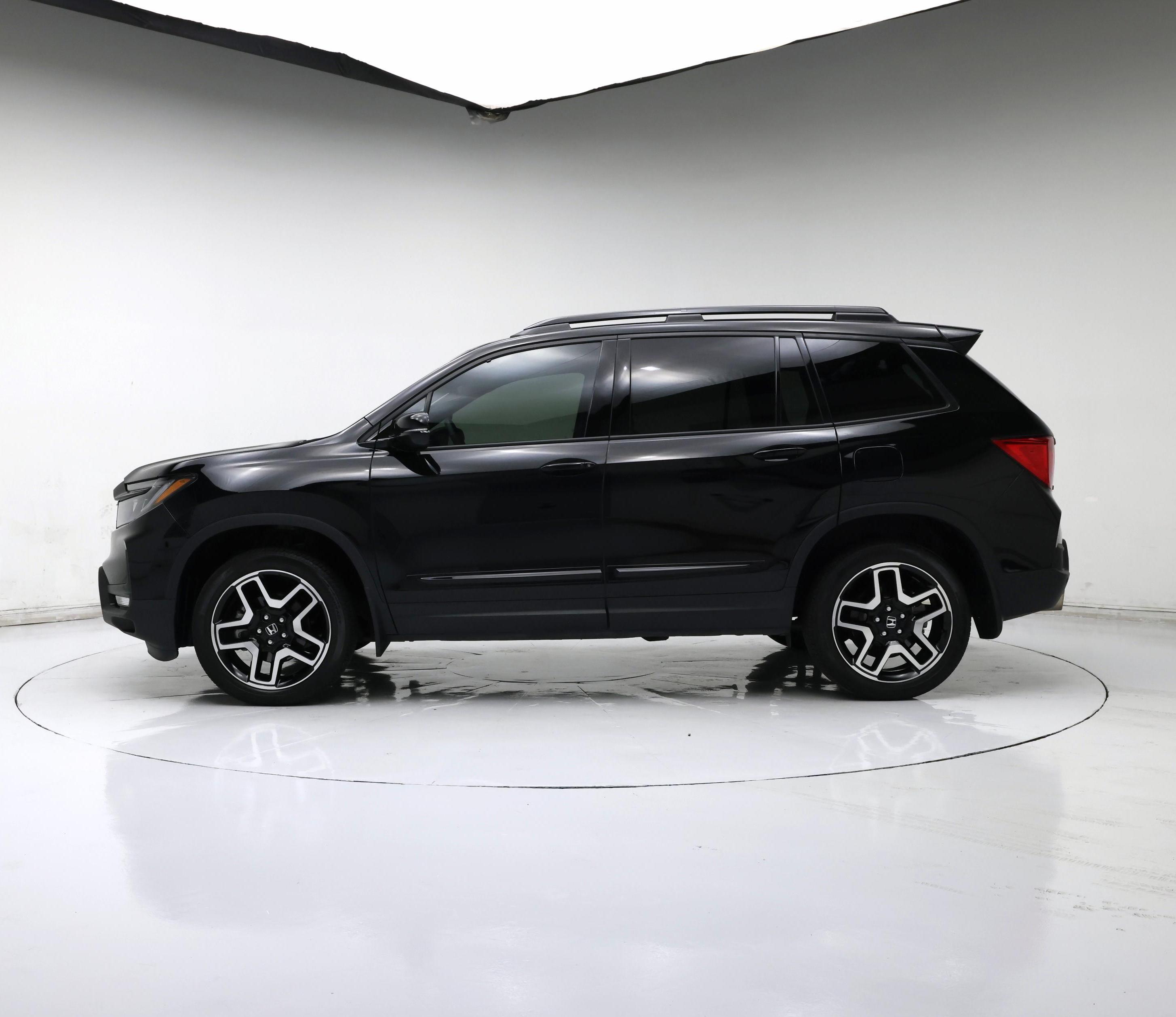 Thumbnail: 2023 Honda Passport - 3