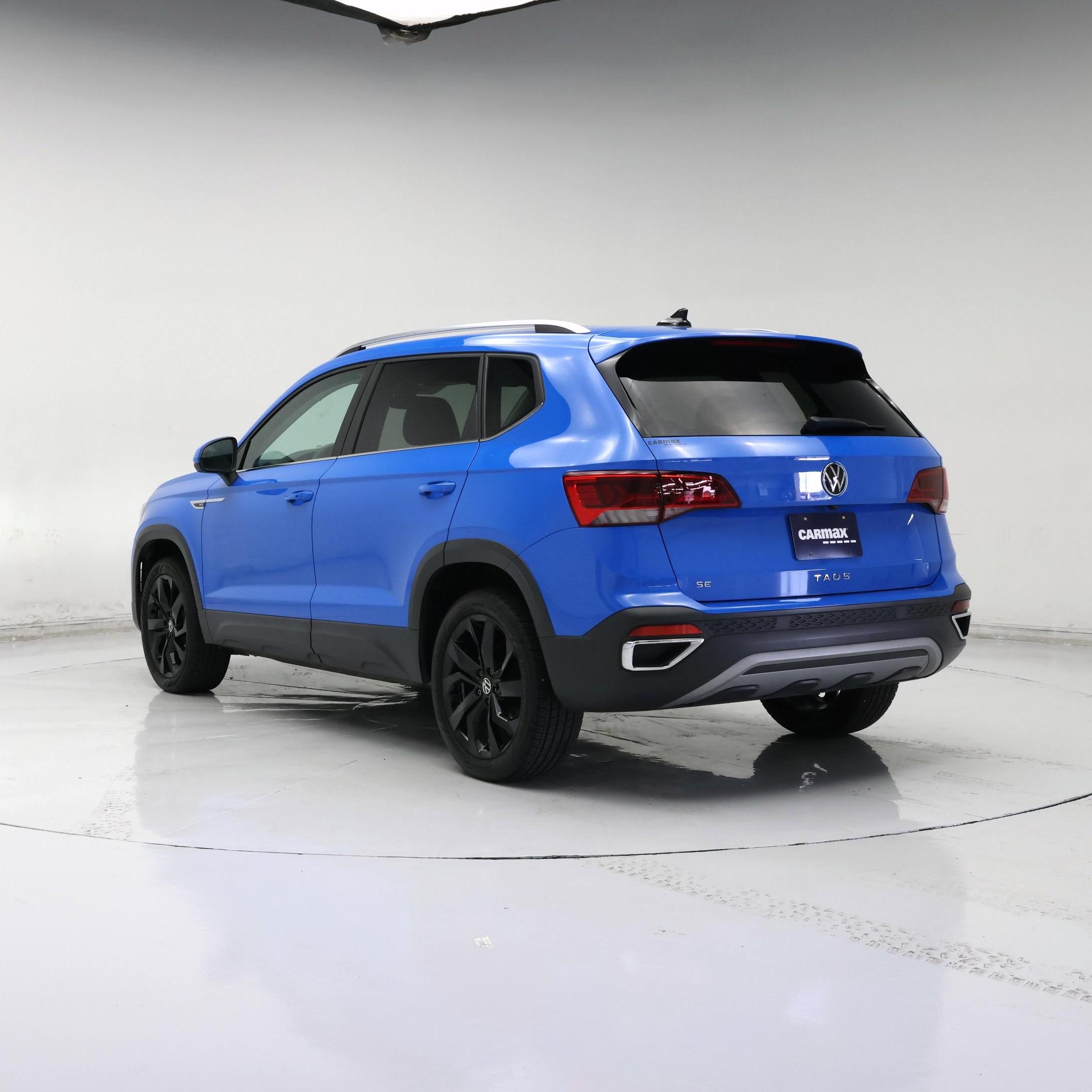 Thumbnail: 2023 Volkswagen Taos - 2