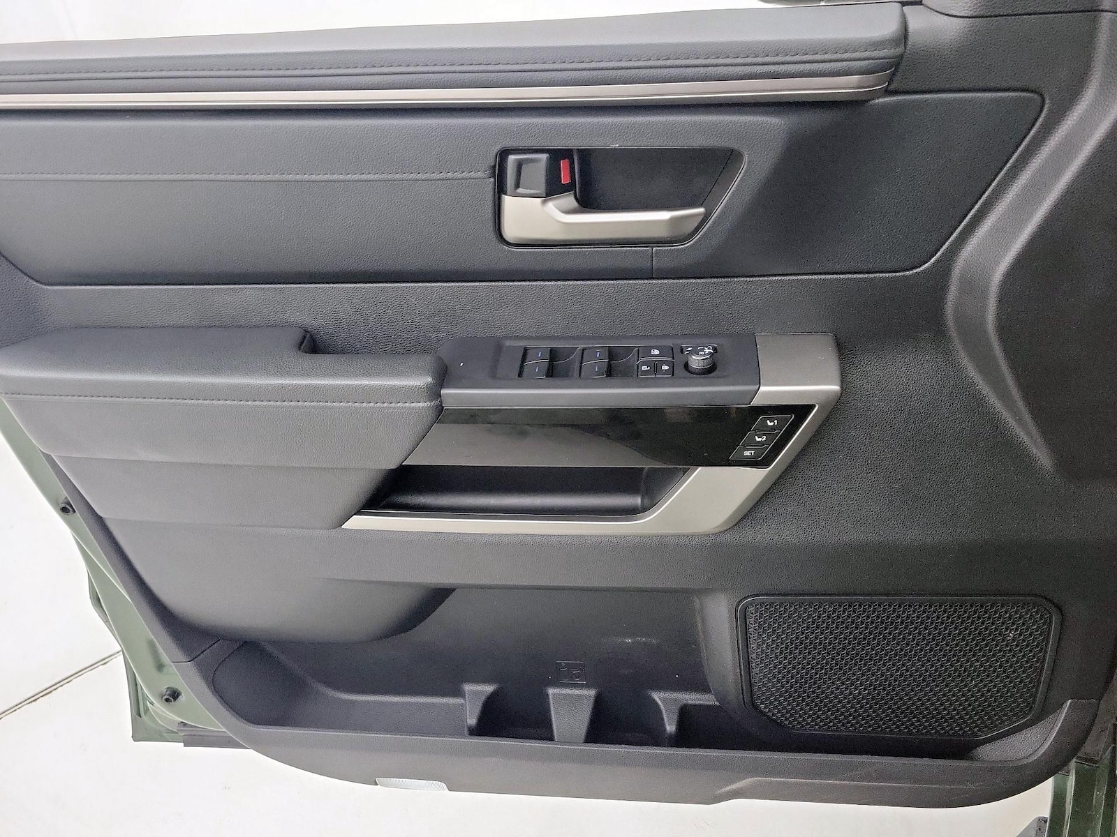 2023 Toyota Tundra Limited - Photo 13