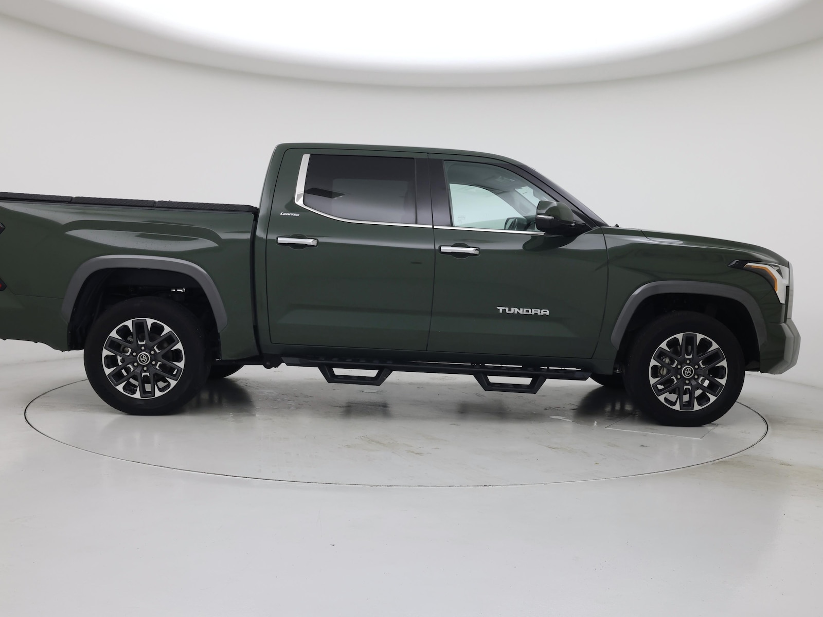 2023 Toyota Tundra Limited - Photo 8