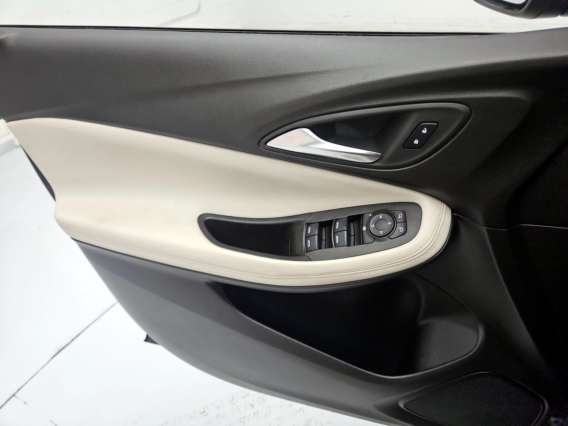 Thumbnail: 2024 Buick Encore GX - 12