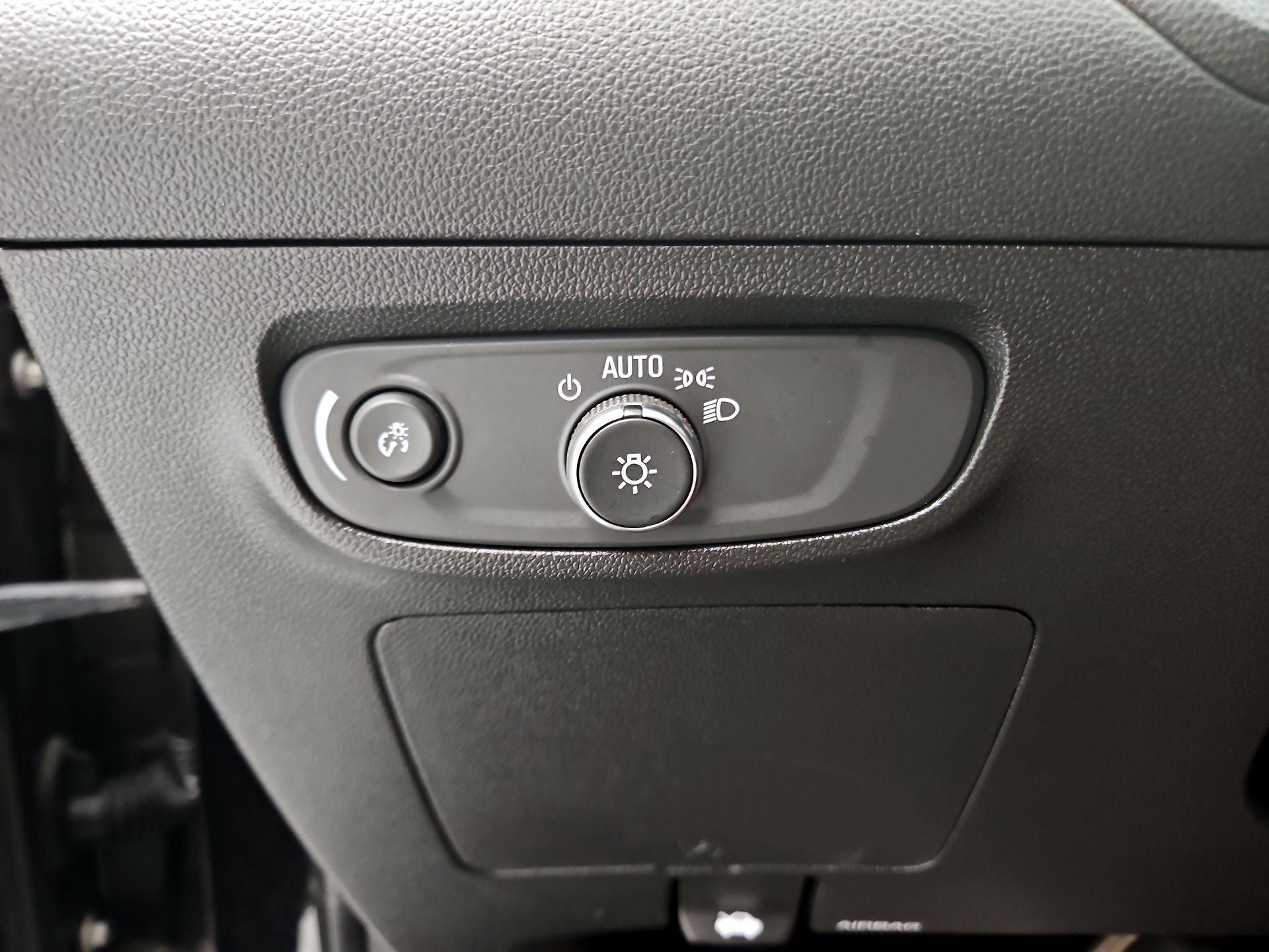 Thumbnail: 2024 Buick Encore GX - 13