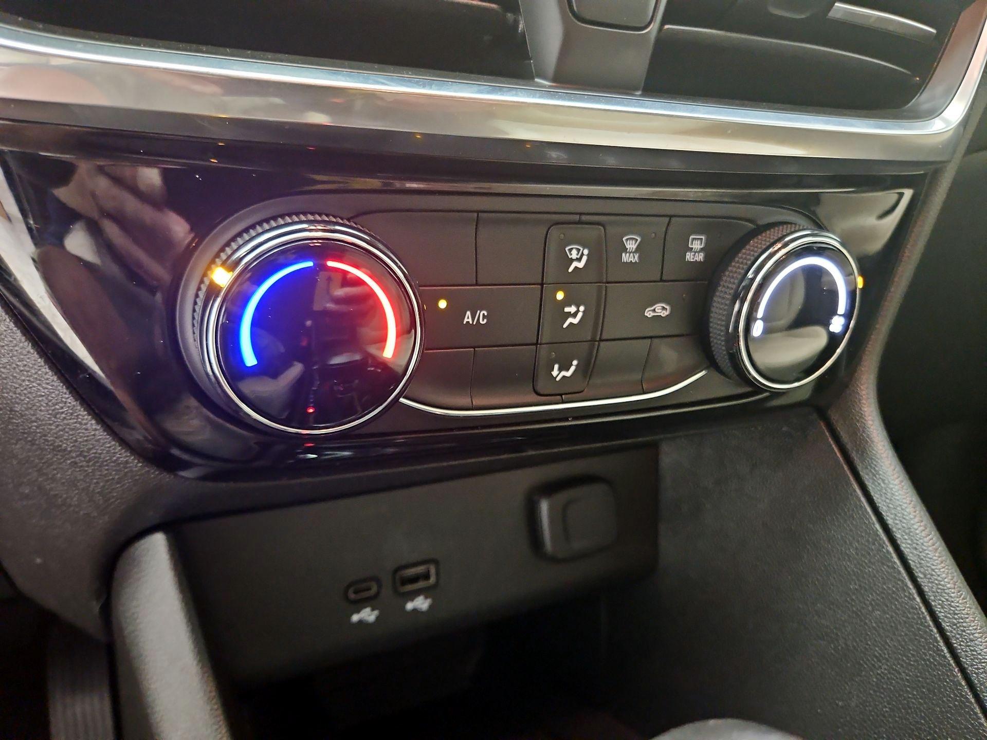 Thumbnail: 2024 Buick Encore GX - 16