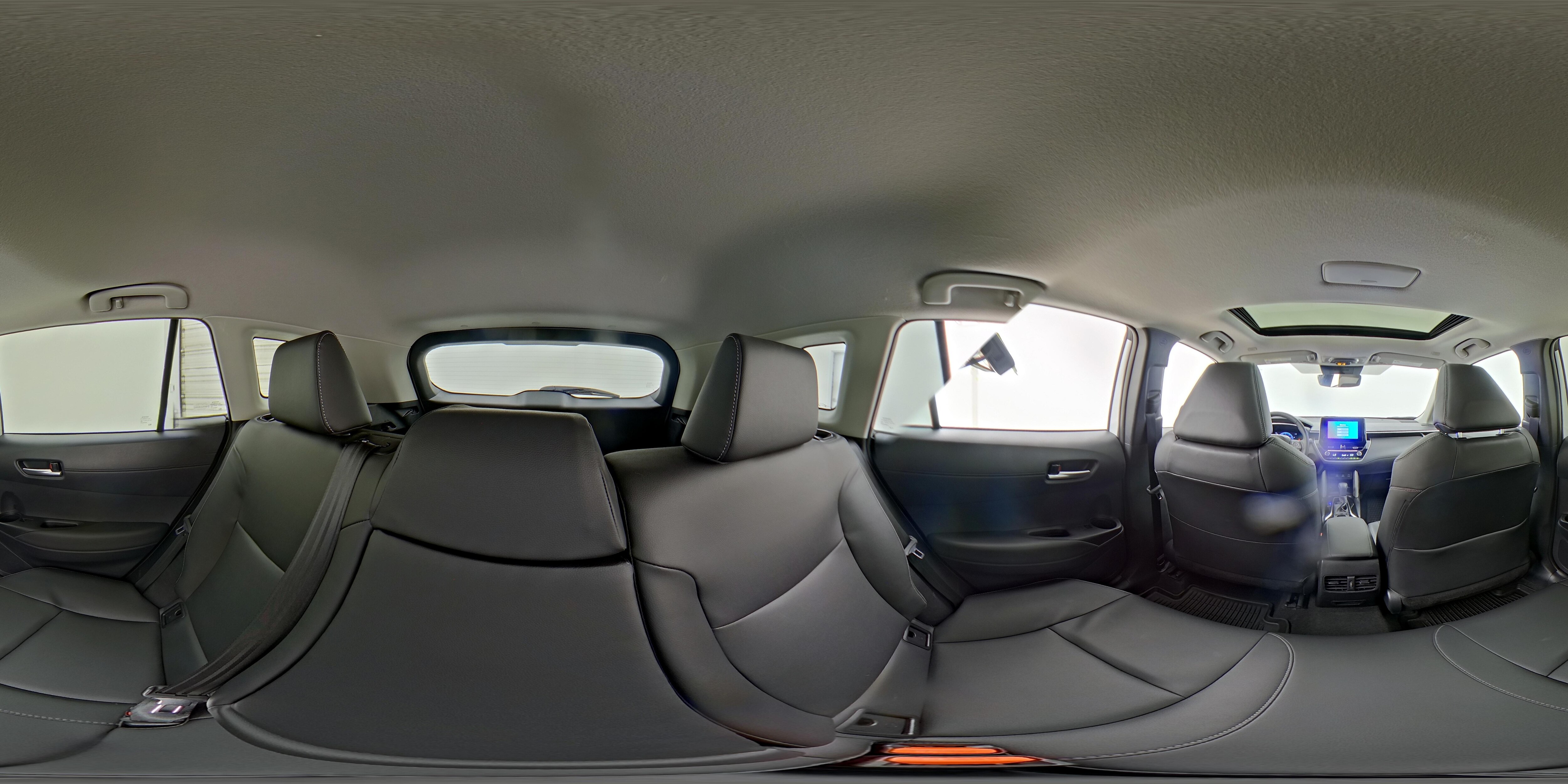2024 Toyota Corolla Cross XLE - Photo 26