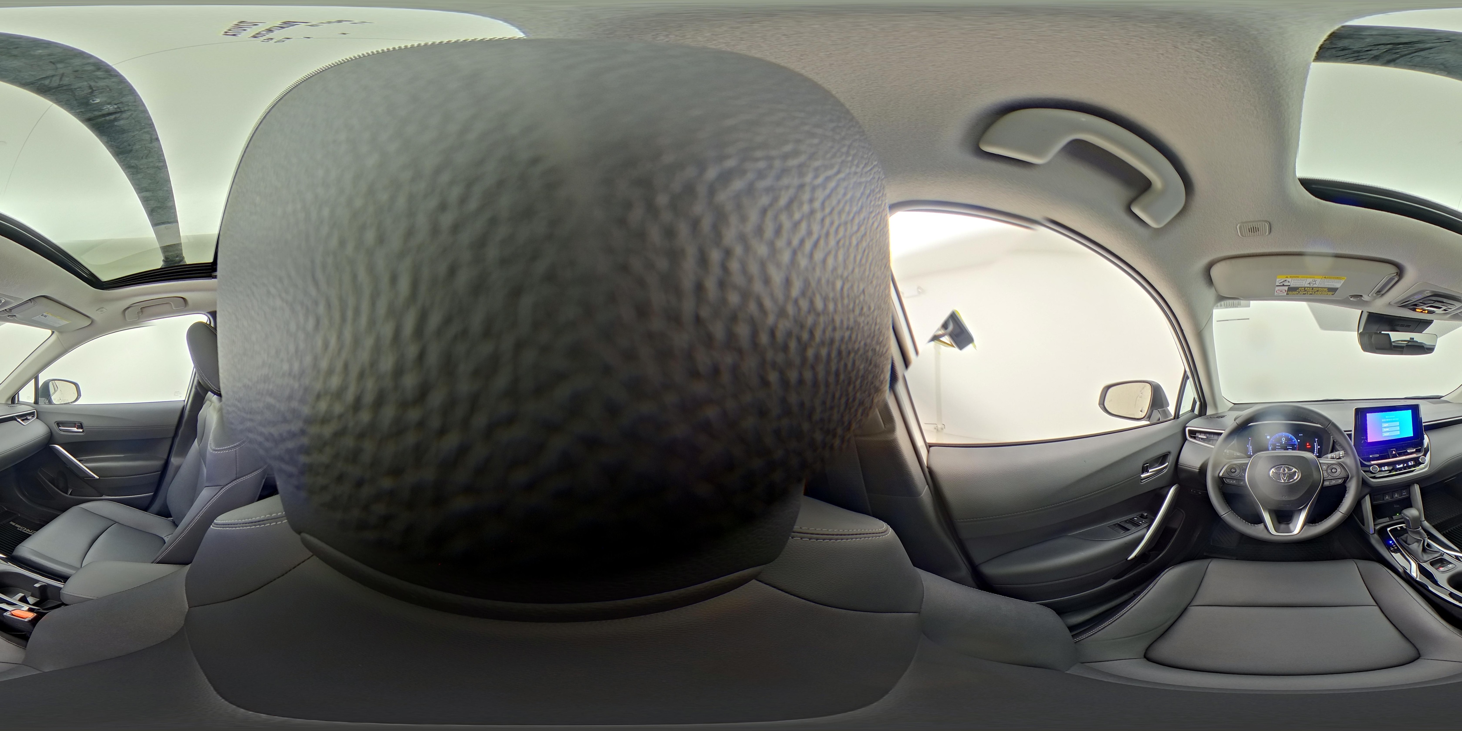 2024 Toyota Corolla Cross XLE - Photo 27