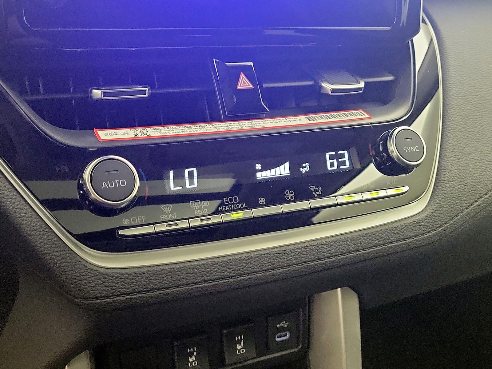 2024 Toyota Corolla Cross XLE - Photo 17