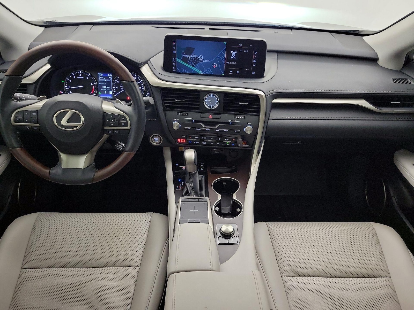 2022 Lexus RX 350 - Photo 10