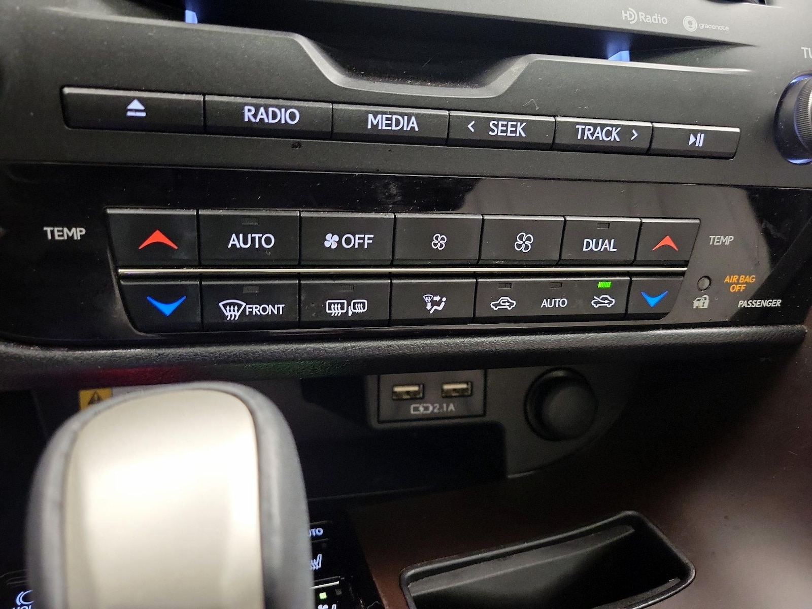 2022 Lexus RX 350 - Photo 18