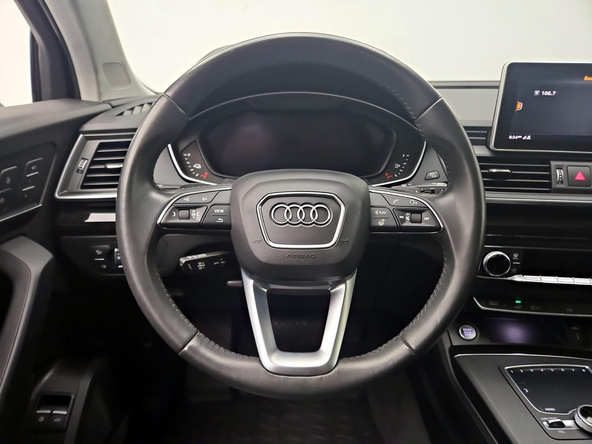 Thumbnail: 2020 Audi Q5 - 10