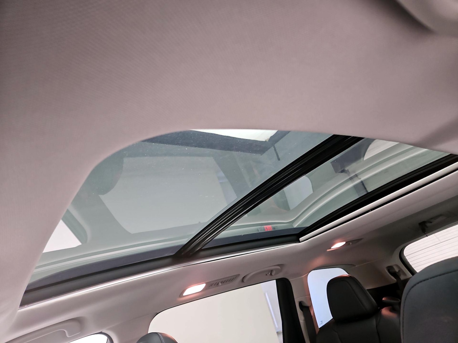 2022 Subaru Ascent Limited - Photo 21