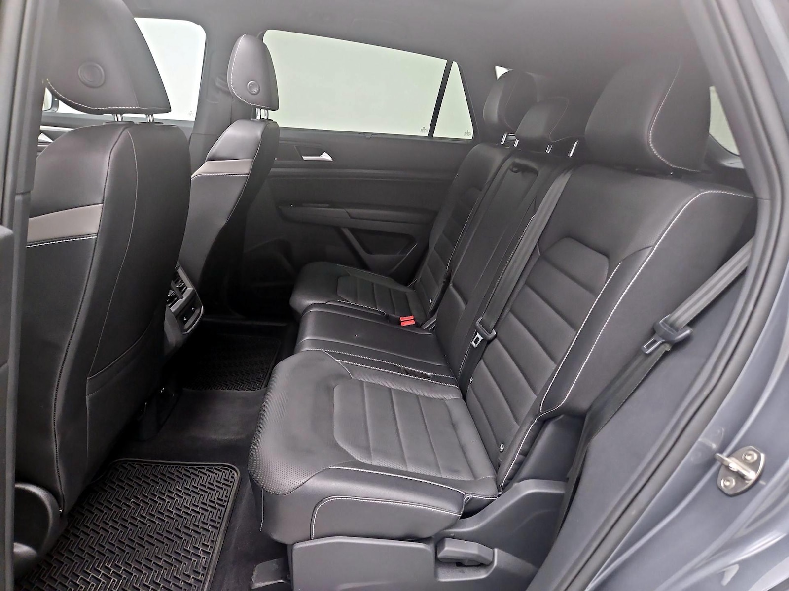 2020 Volkswagen Atlas Cross Sport SEL Premium R-Line - Photo 21
