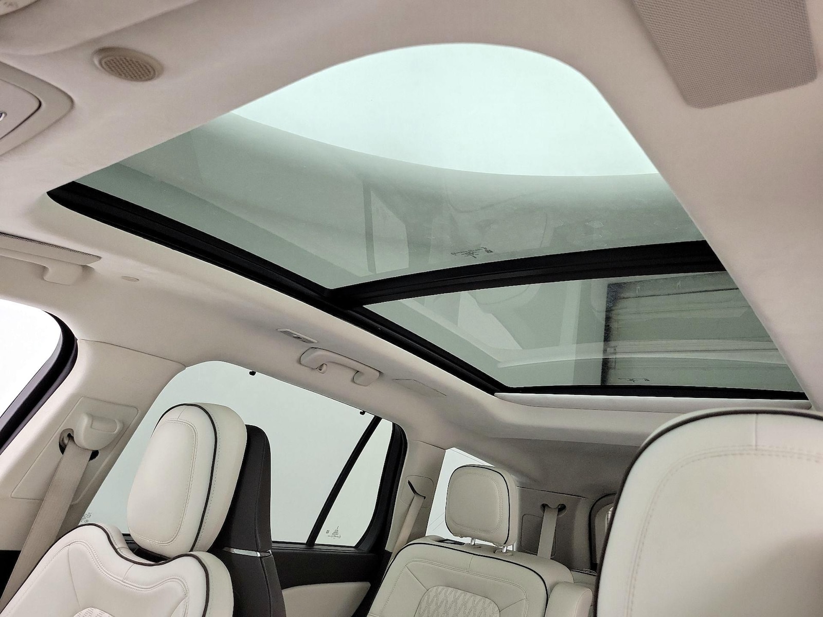 Panoramic Sunroof