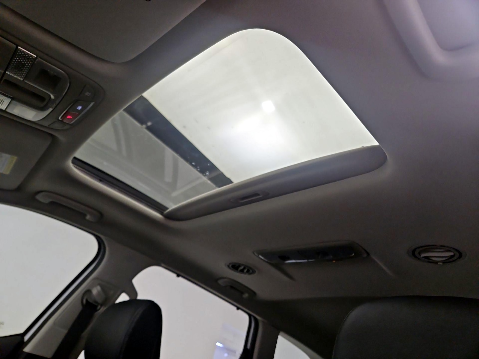 2024 Kia Telluride EX - Photo 21