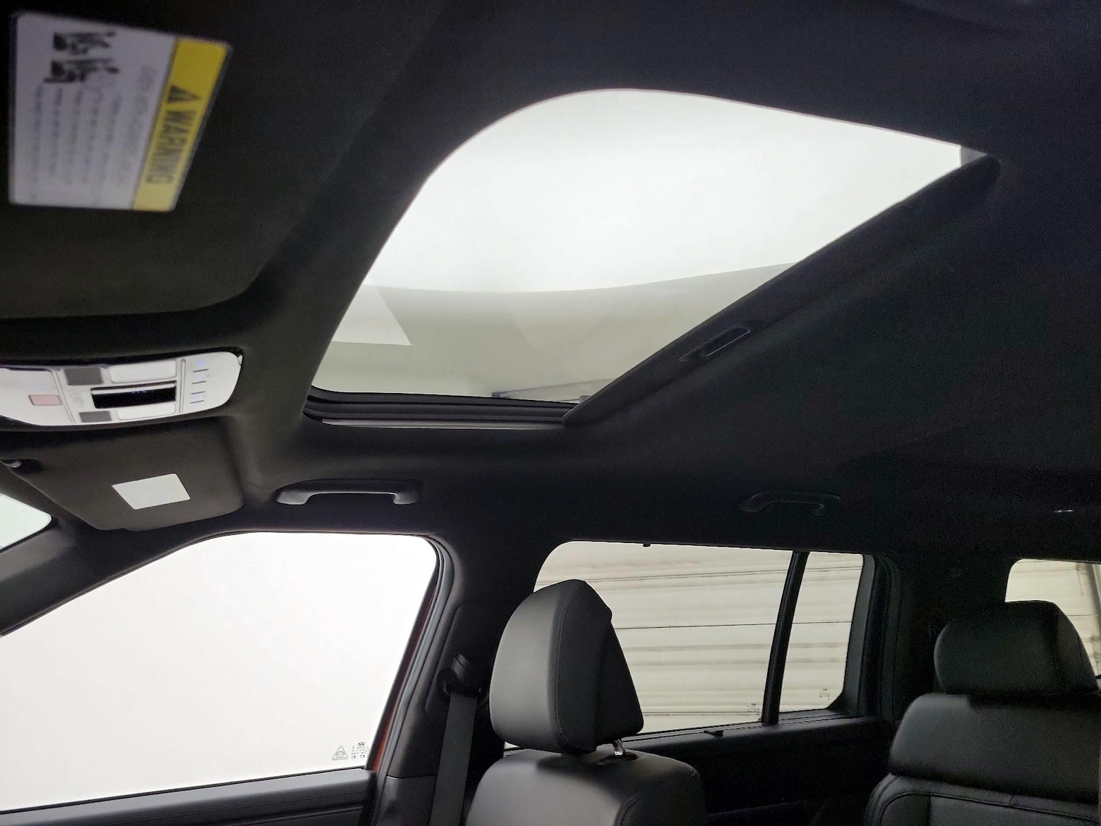 Sunroof(s) & Skylight(s)