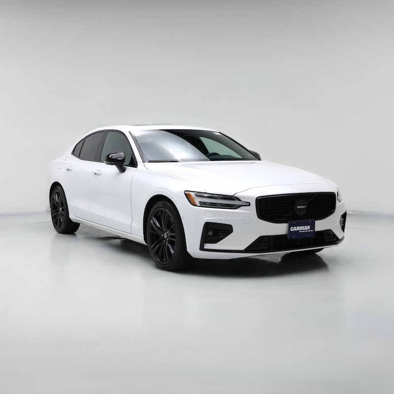 2024 Volvo S60 B5 Plus Black Edition