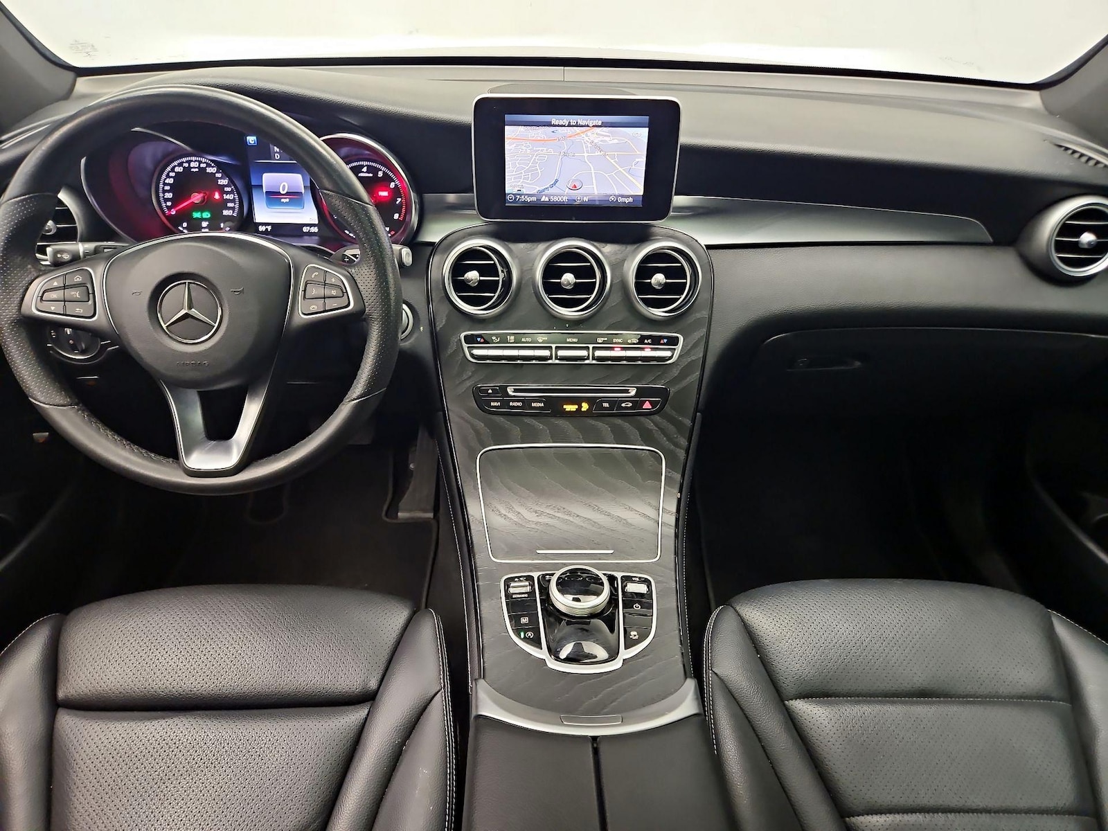 Apple CarPlay® & Android Auto™